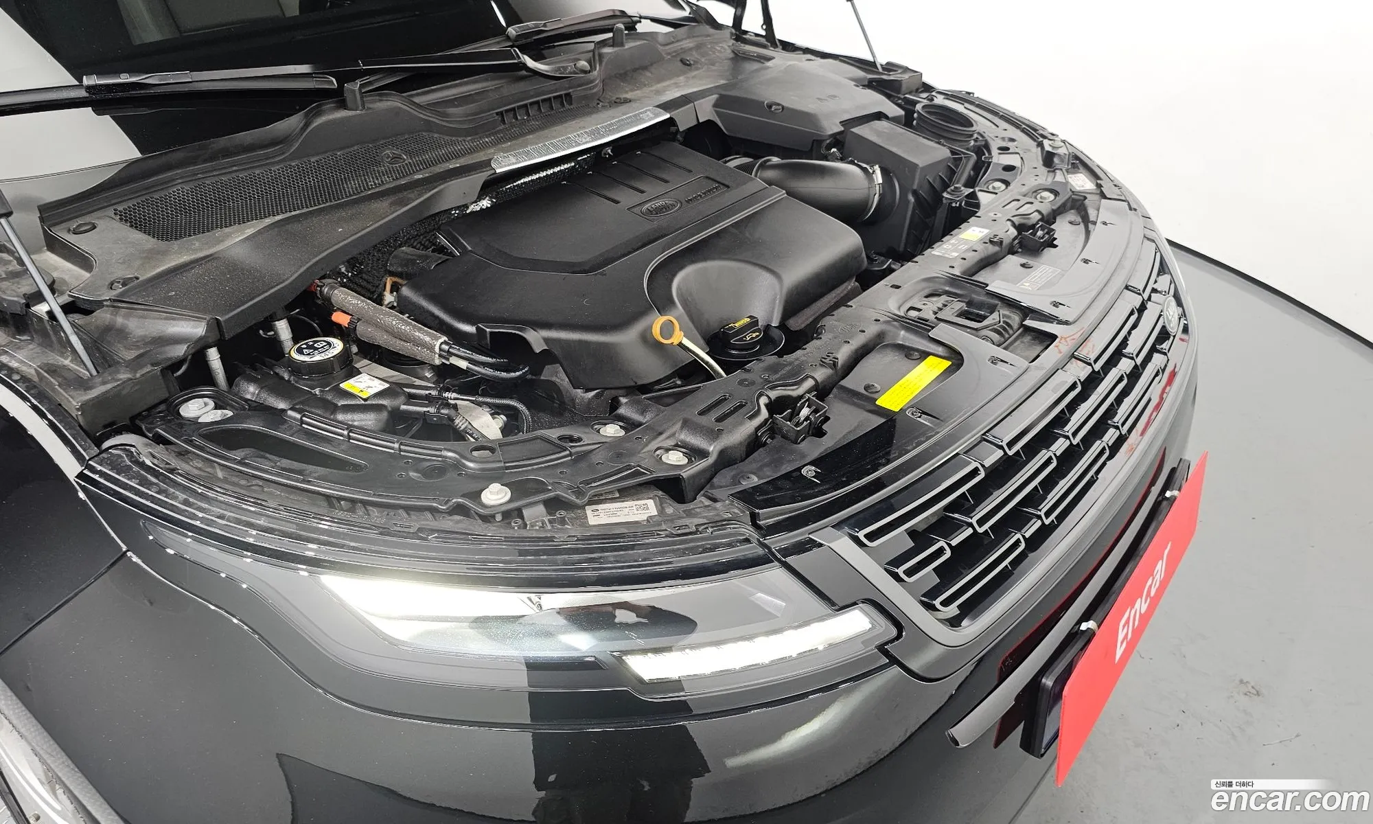 Land Rover Range Rover Evoque 2024 — 9