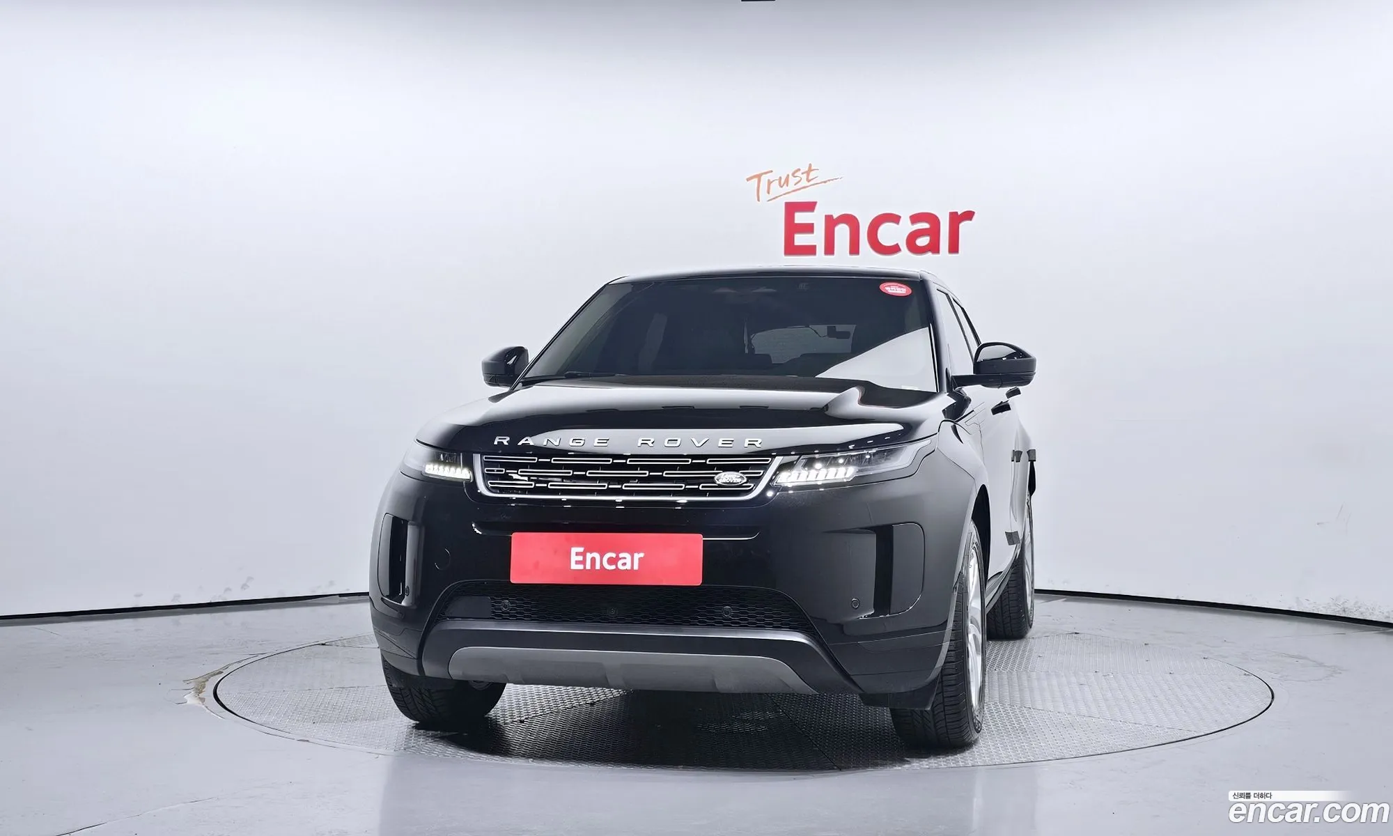 Land Rover Range Rover Evoque 2024 — 3