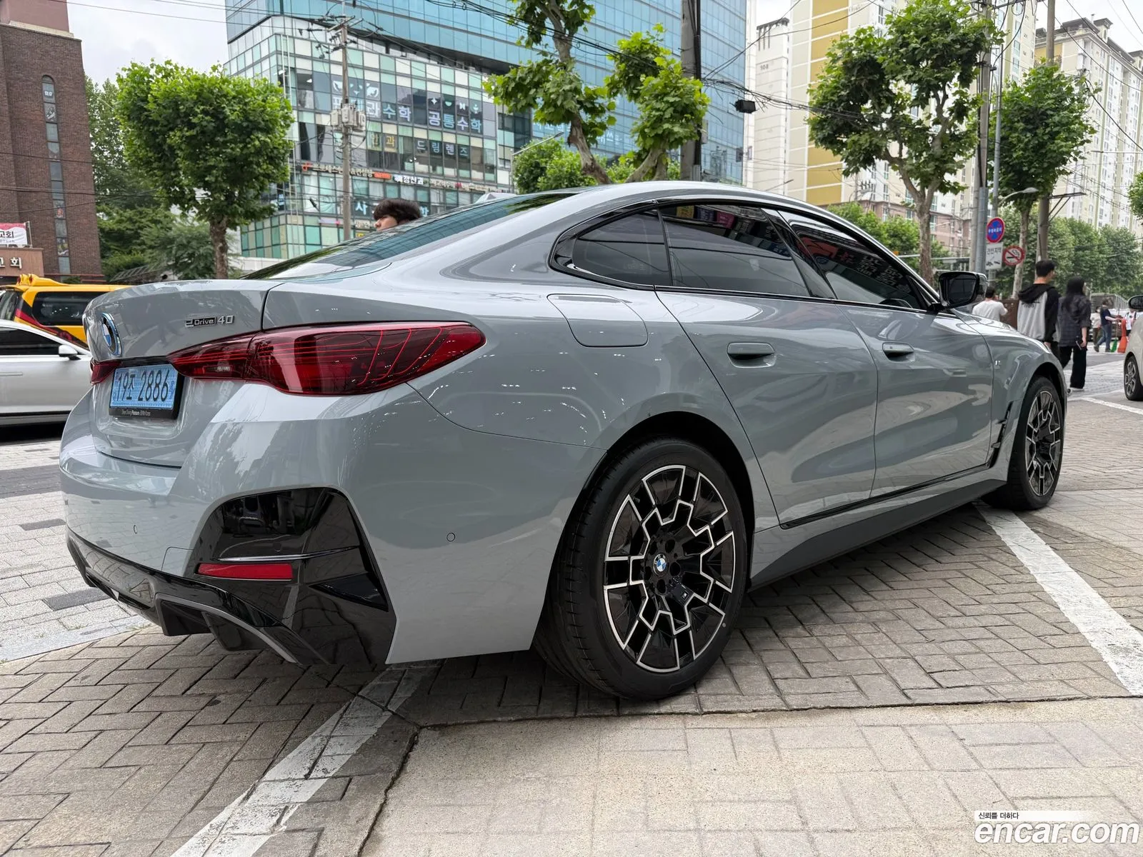 BMW i4 2025 — 13