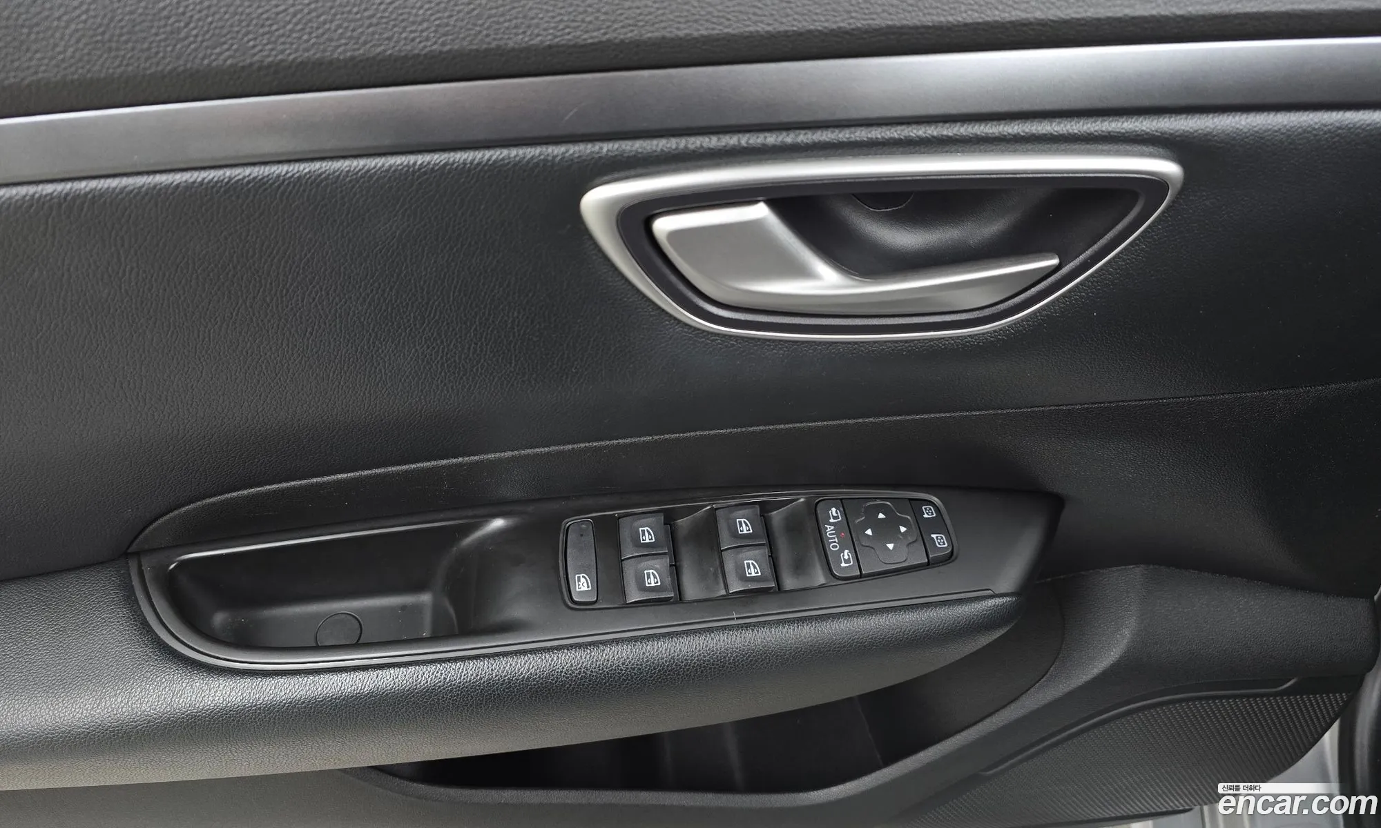 Renault Korea (Samsung) SM6 2017 — 12