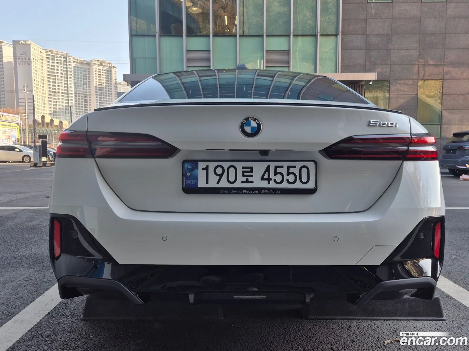 BMW 5 Series 2024 — 15