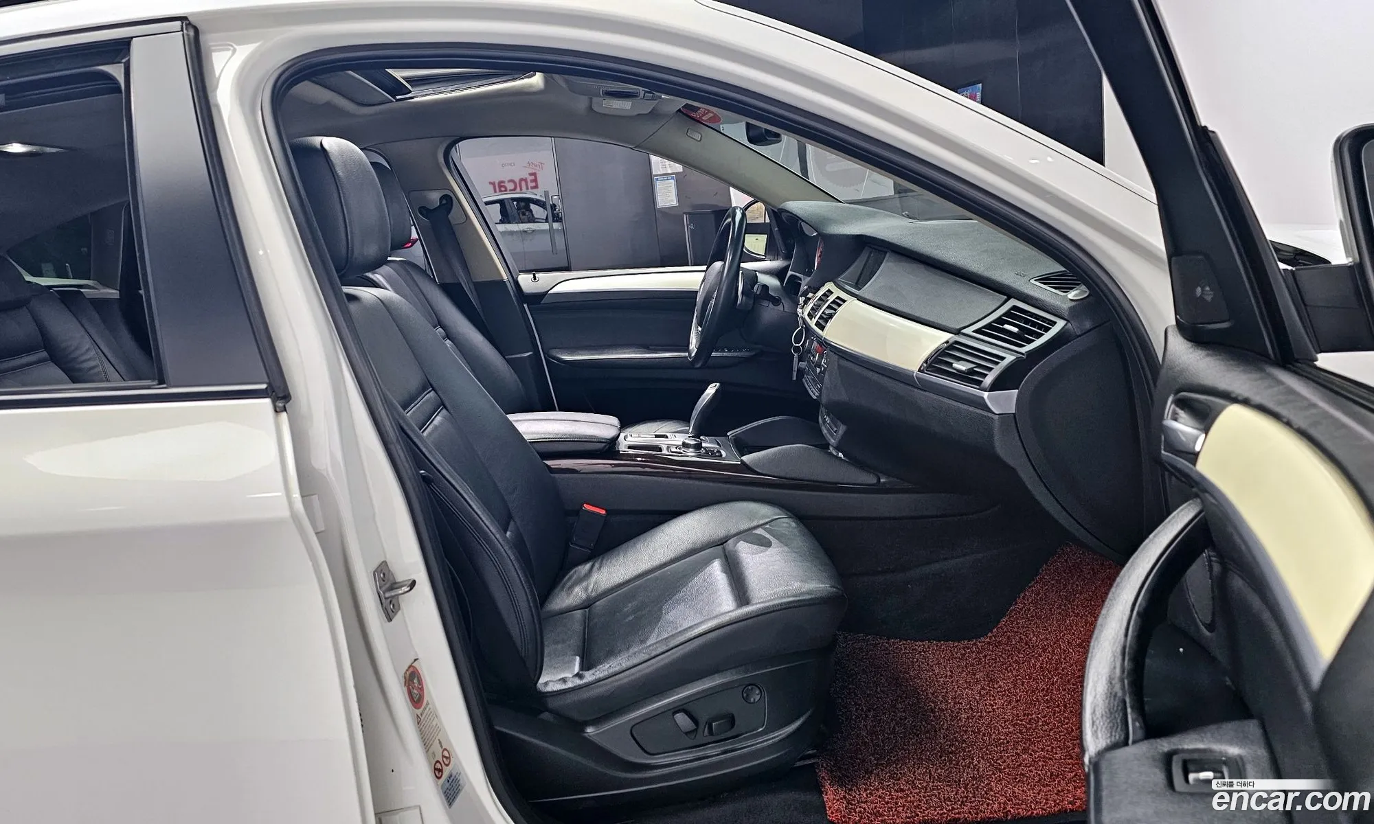 BMW X6 2014 WBAFH6101E0B44846 — 17