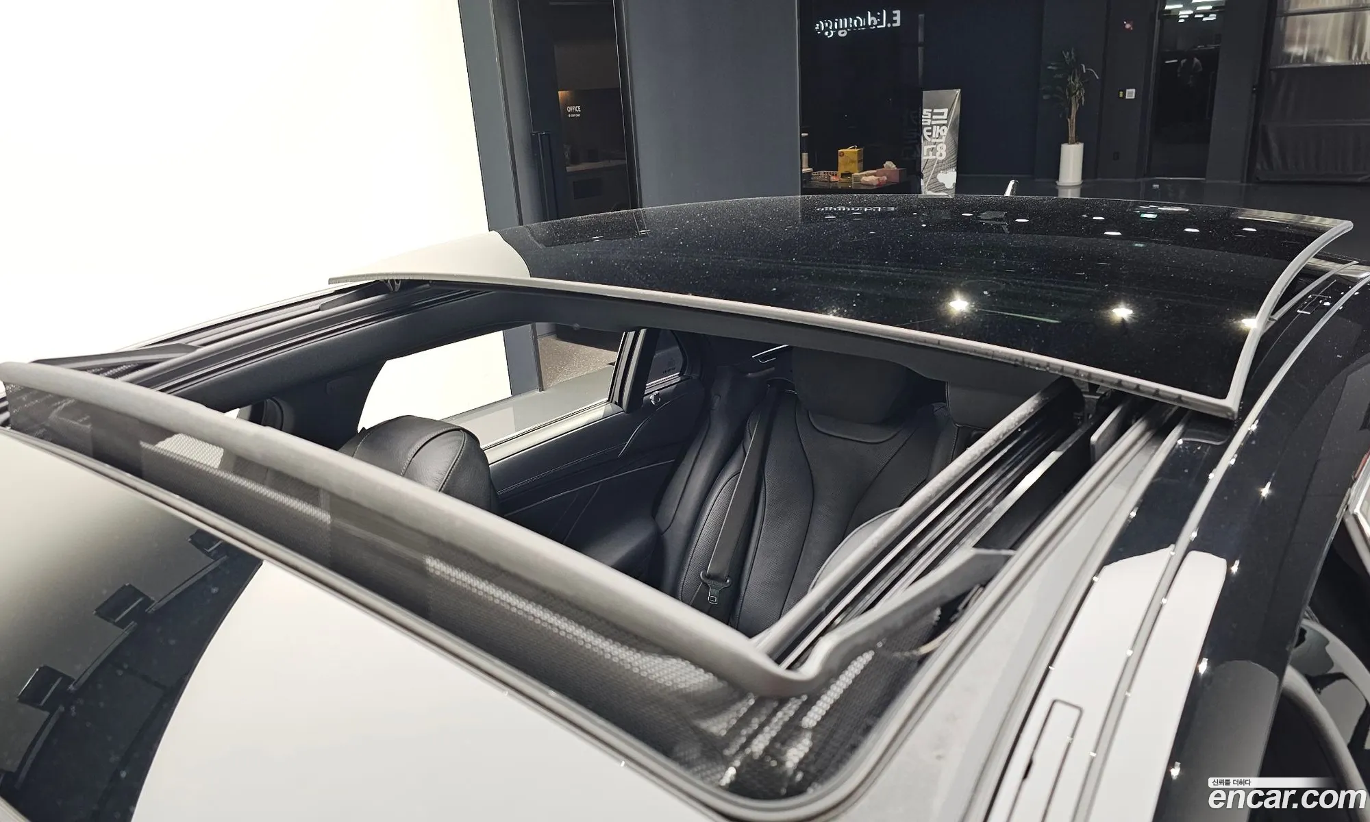 Mercedes-Benz S-Class W222 2014 — 15