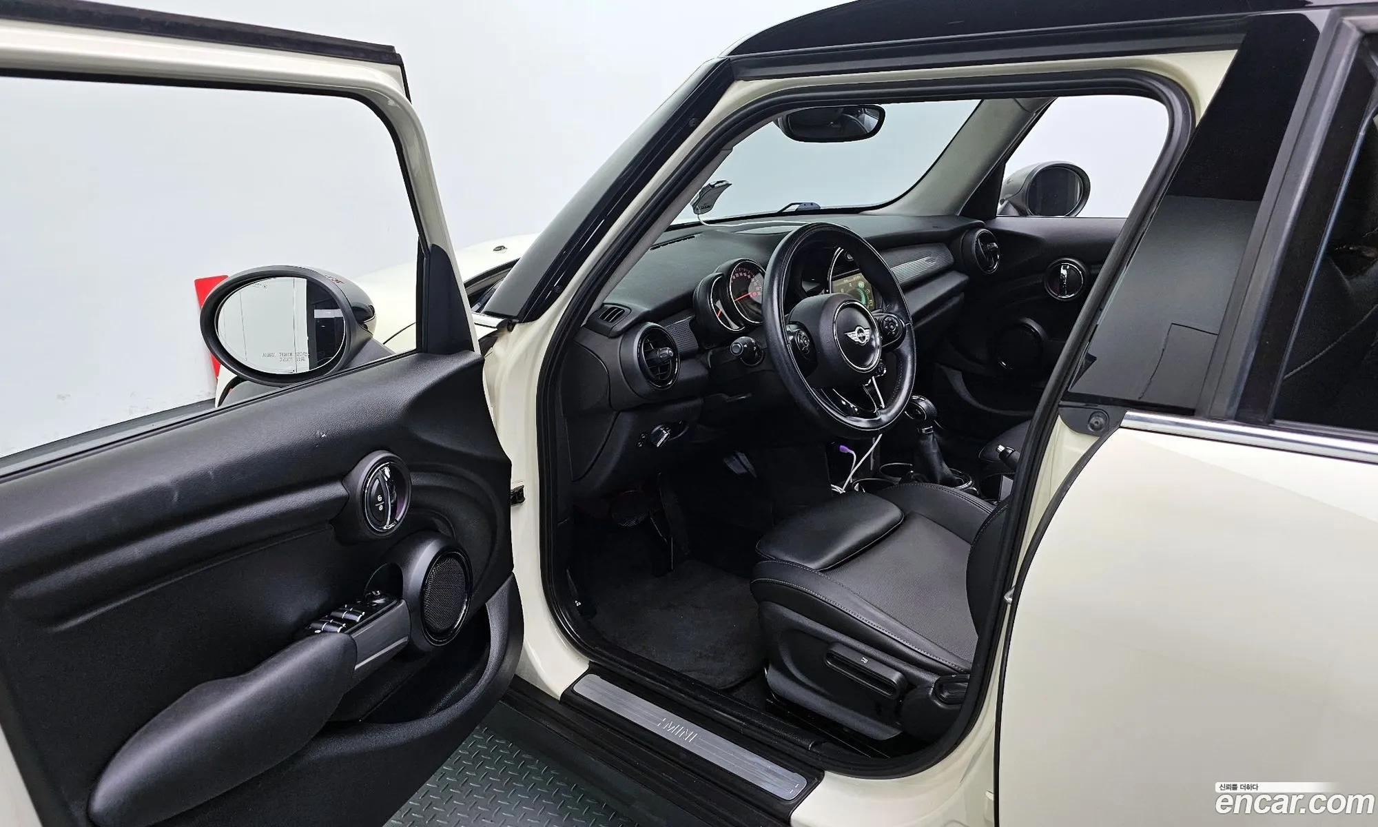 Mini Cooper D 2015 — 18