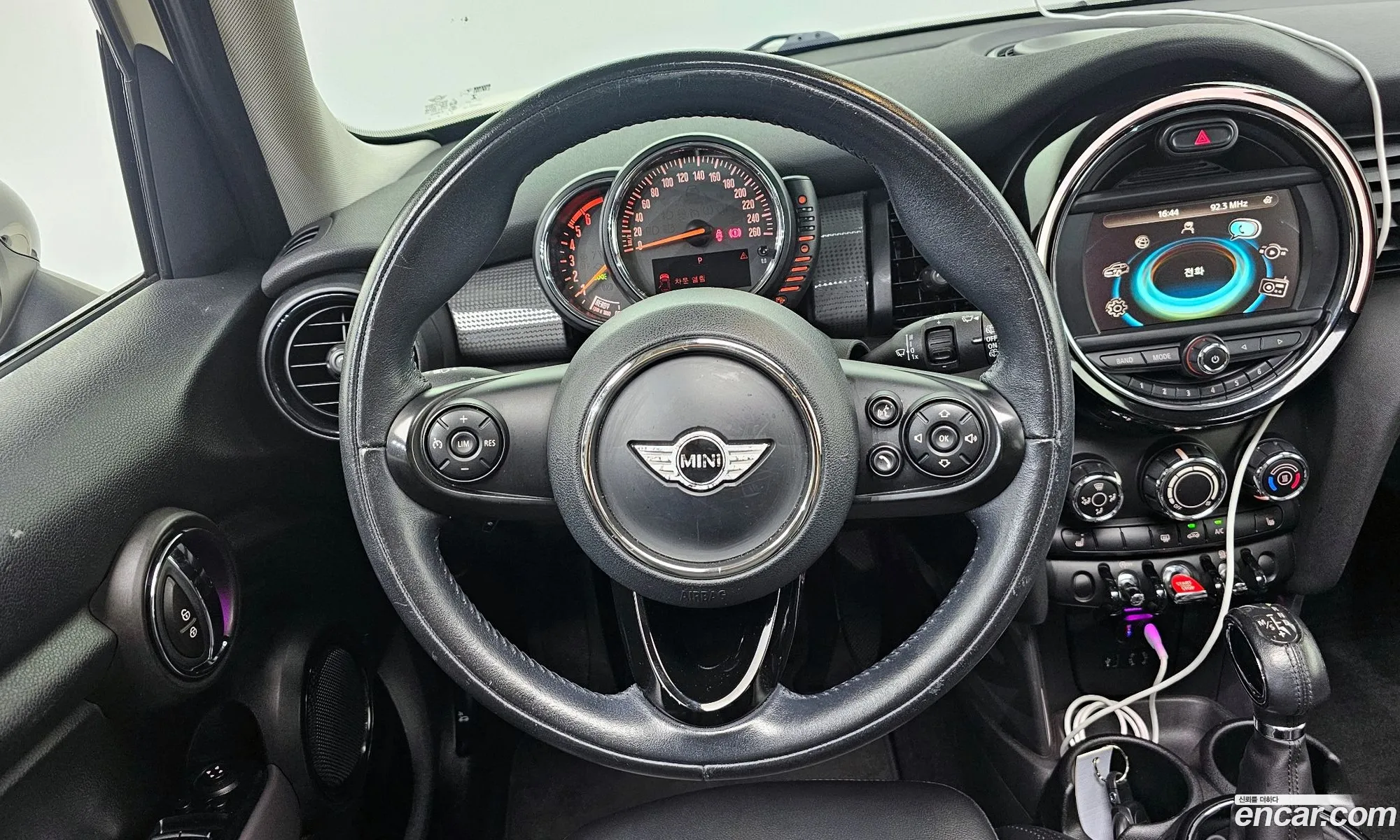 Mini Cooper D 2015 — 19