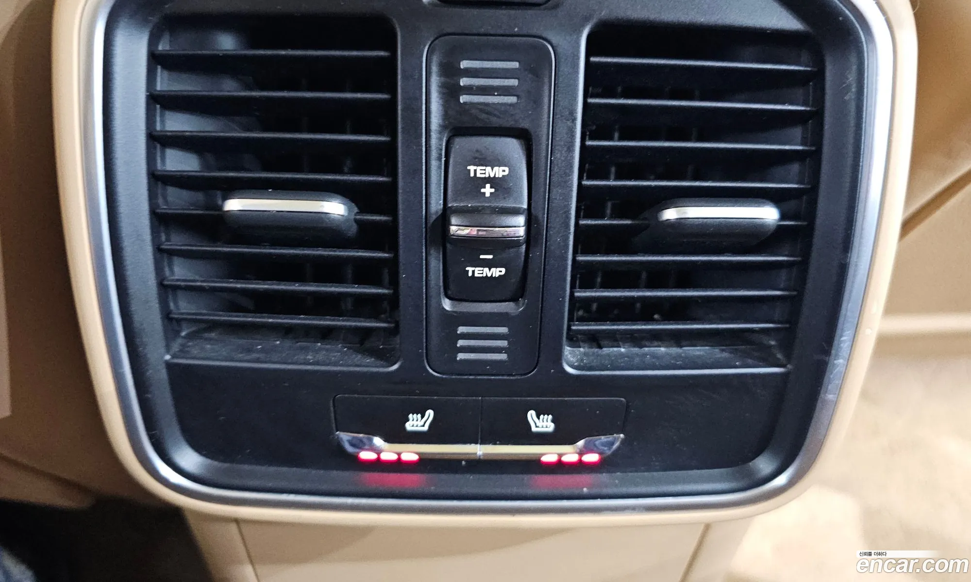 Porsche Macan 2016 WP1AD2957HLB70321 — 2