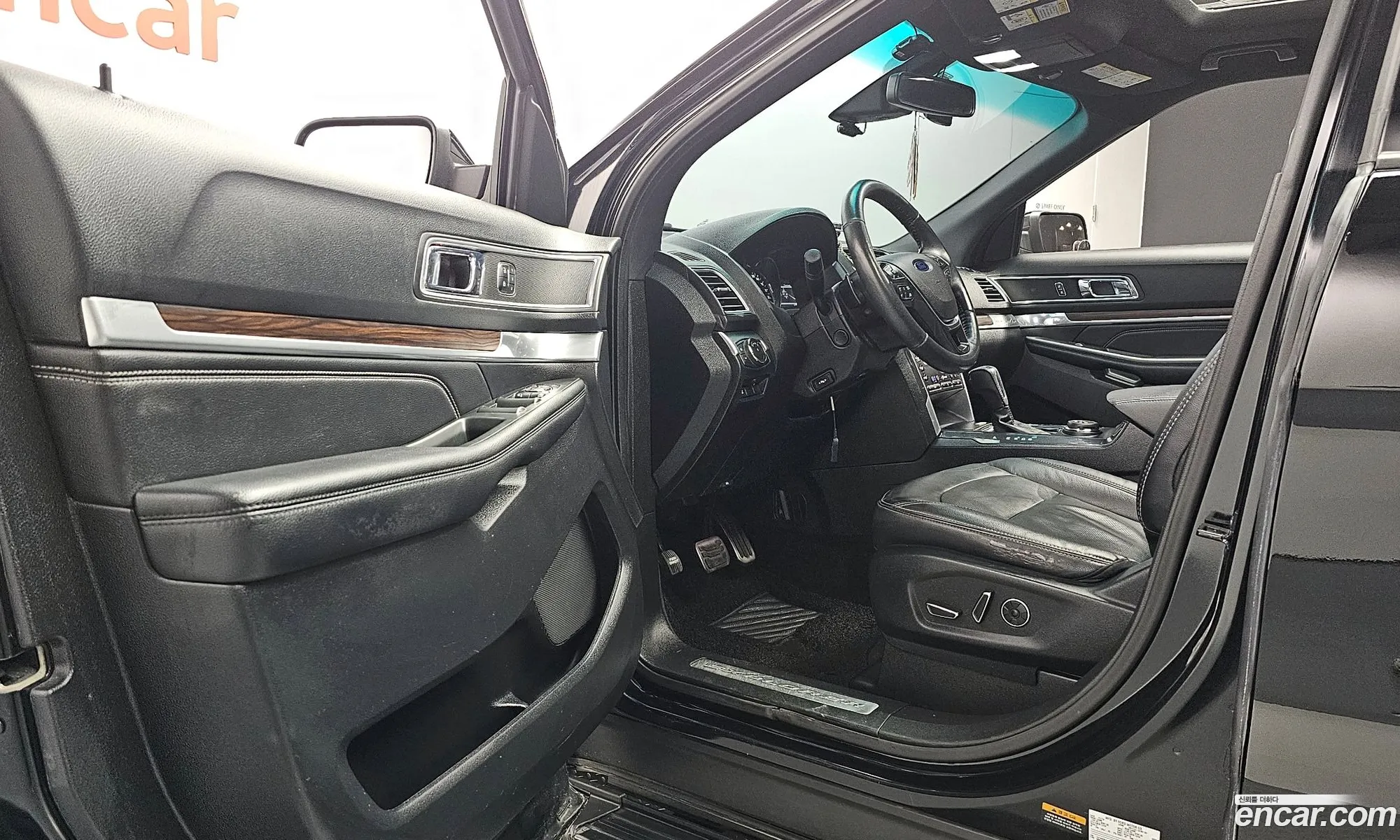 Ford Explorer 2016 1FM5K8F83GGC78545 — 20