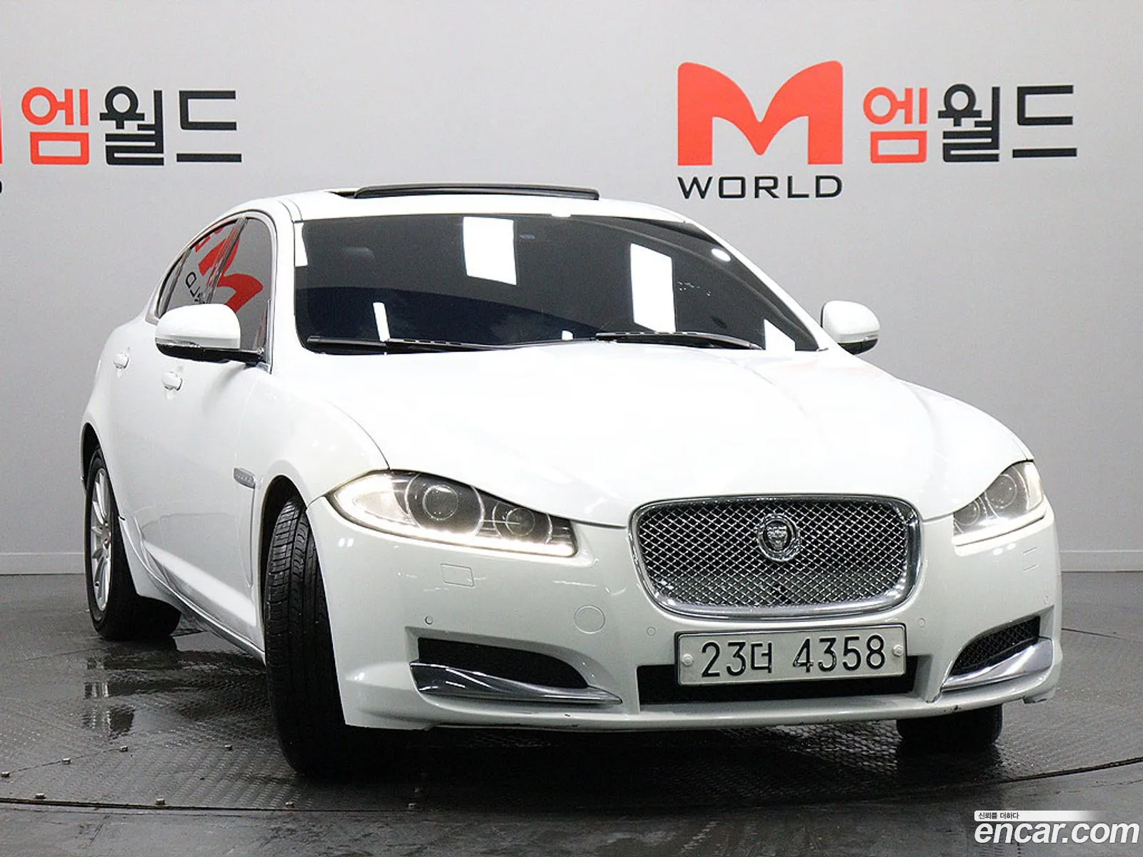 Jaguar XF 2013 — 7