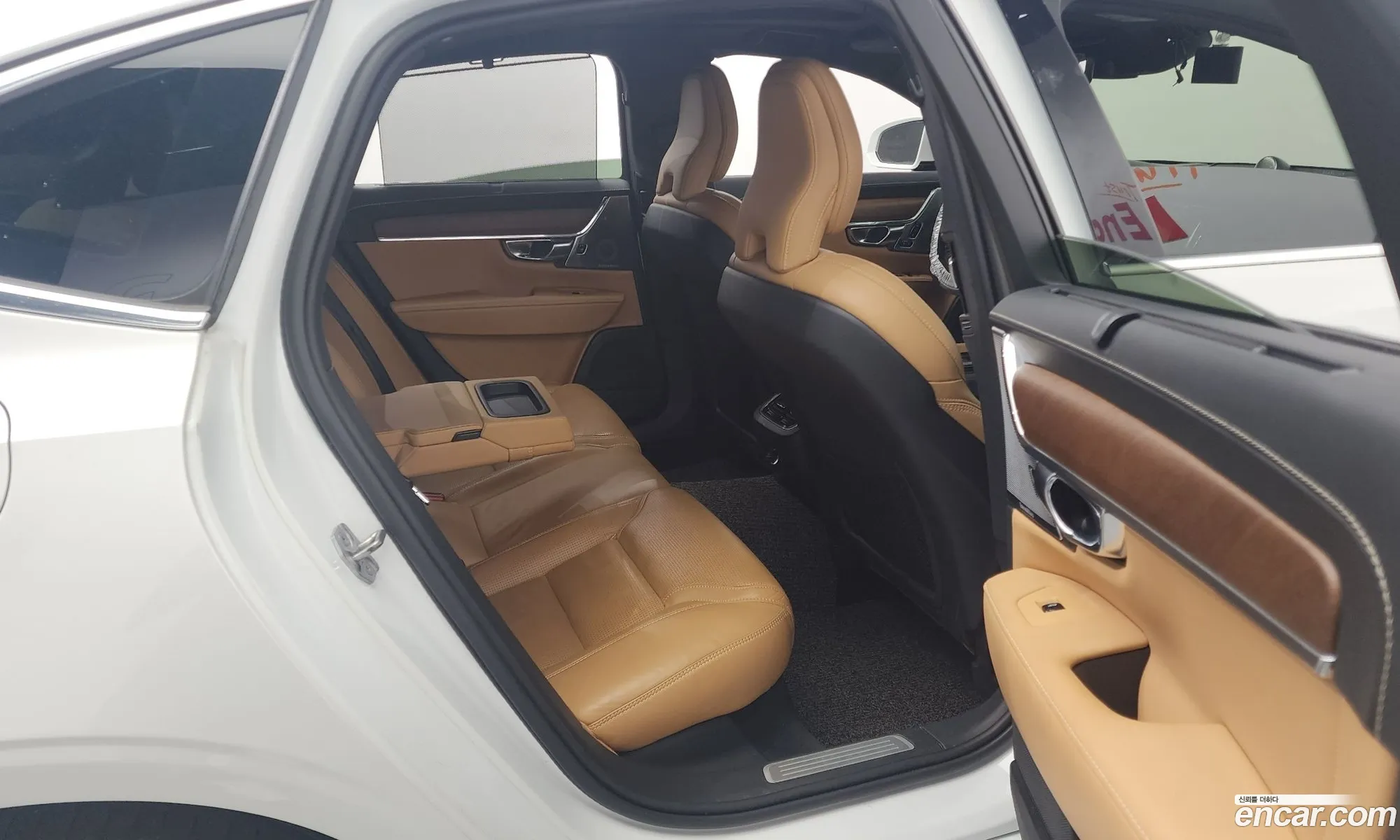 Volvo S90 2018 LVYPS102DHHEHHEHE — 17
