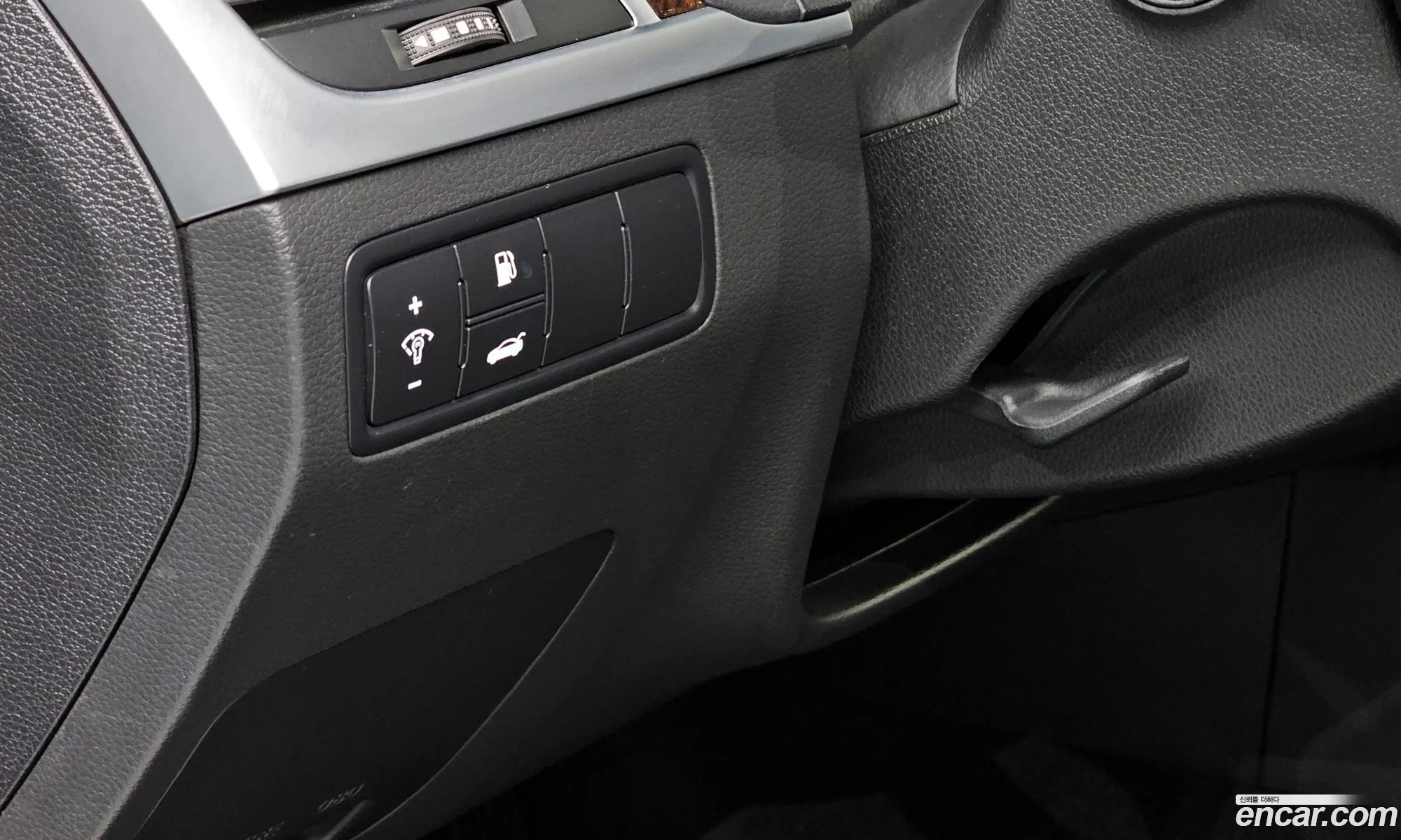 Hyundai Genesis DH 2014 — 7