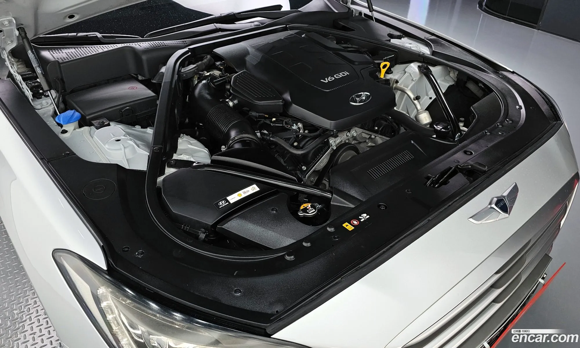Hyundai Genesis DH 2014 — 16
