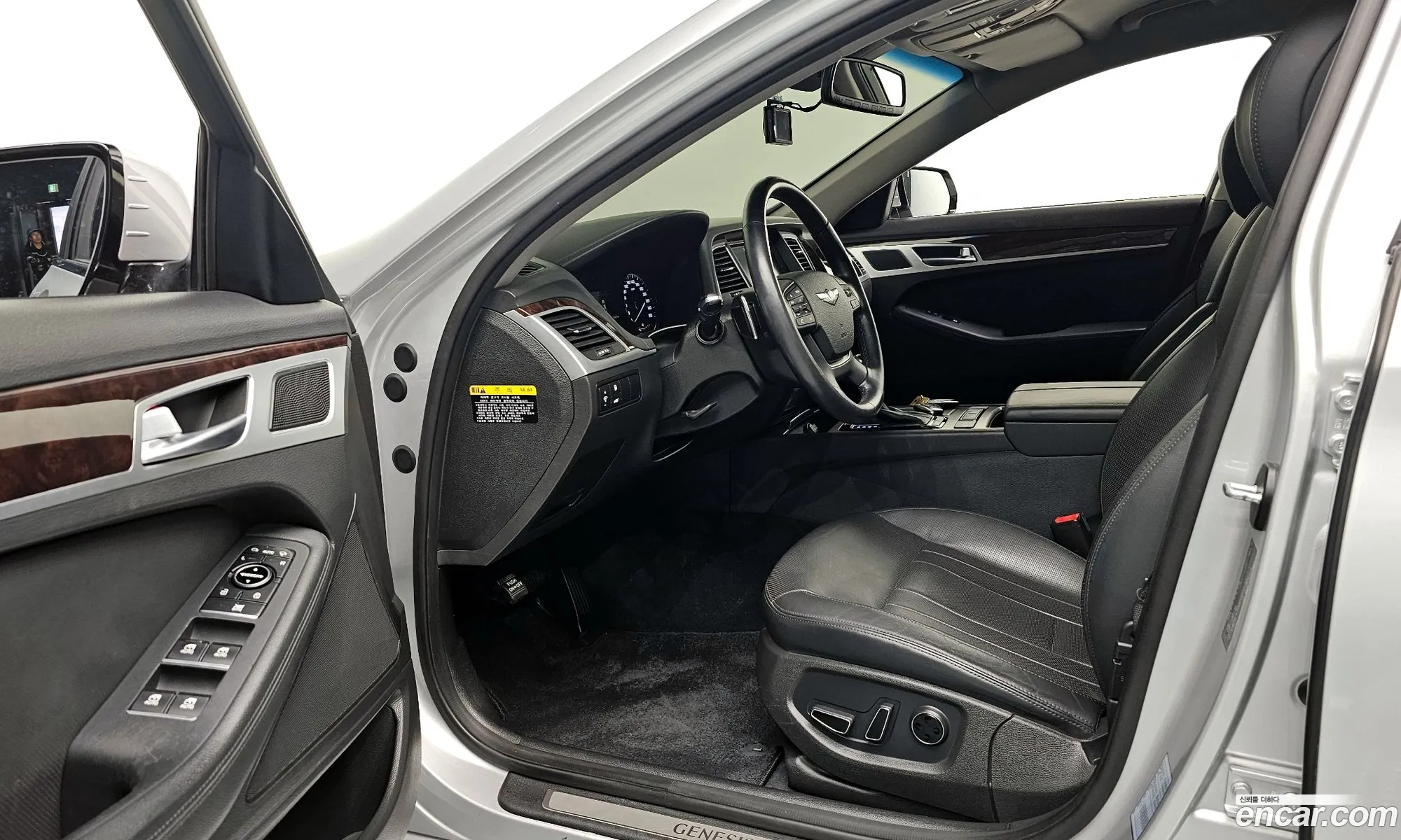 Hyundai Genesis DH 2014 — 9