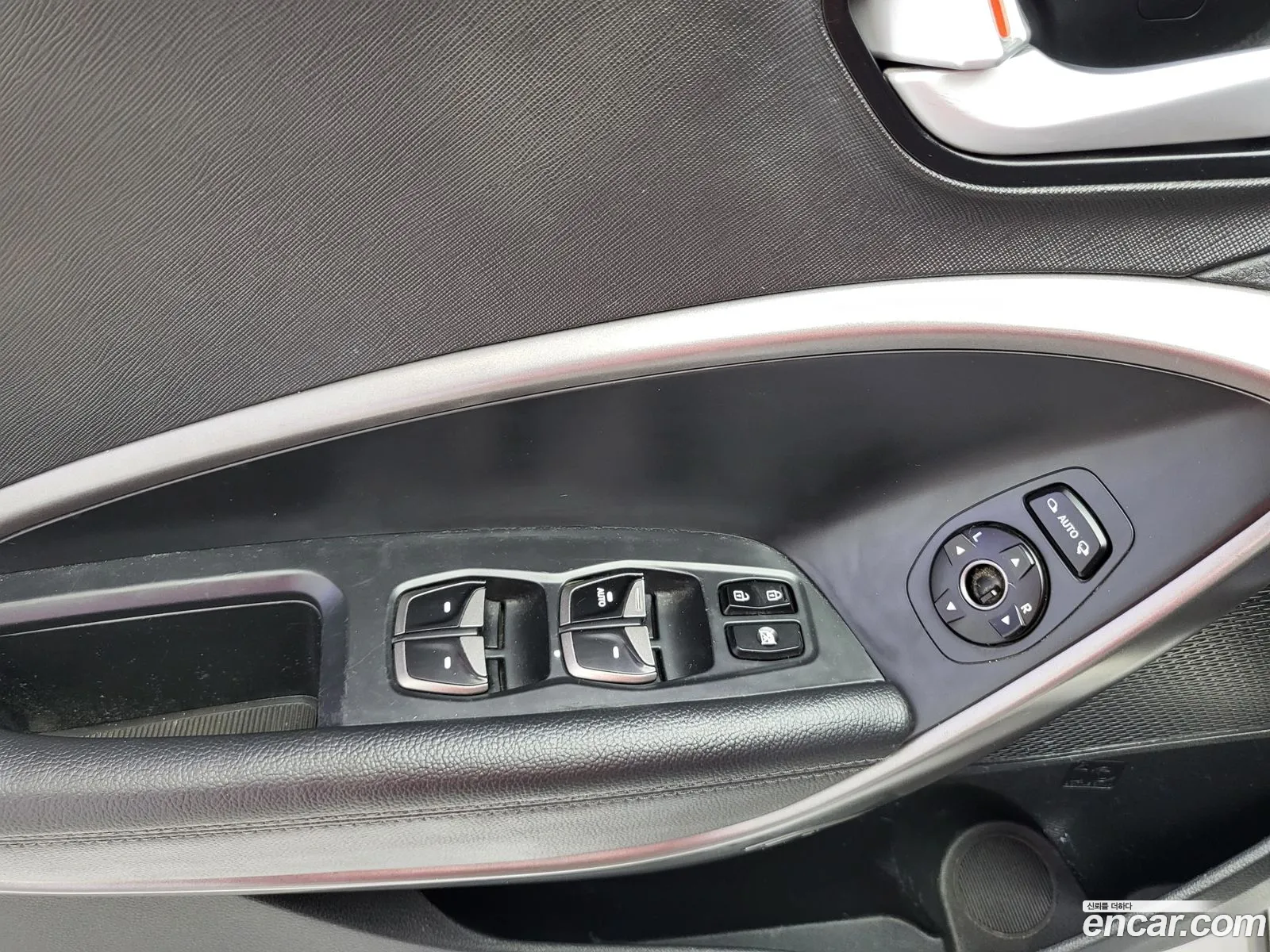 Hyundai Santa Fe DM 2015 — 11