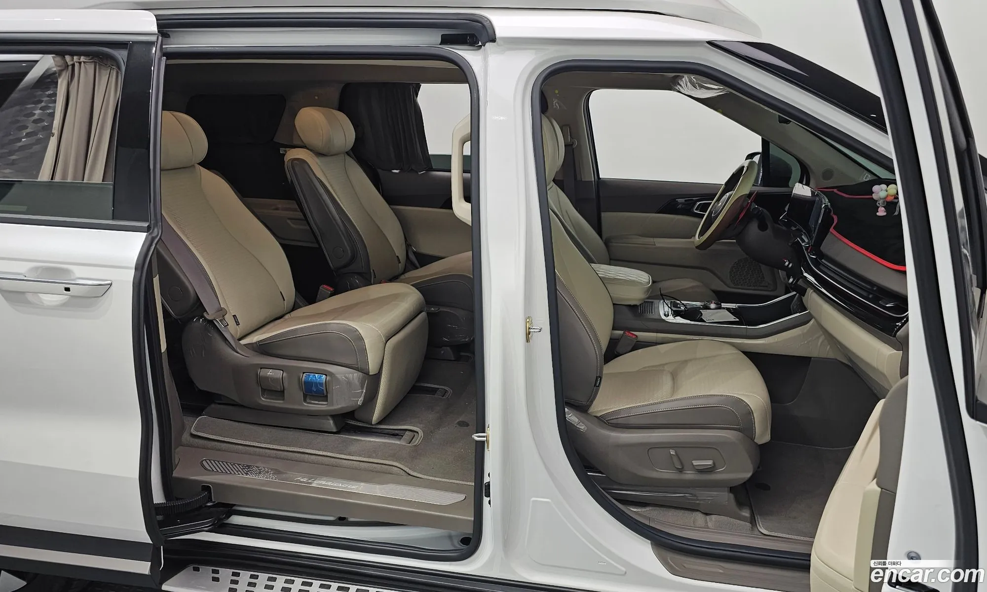 Kia Carnival 2024 — 14