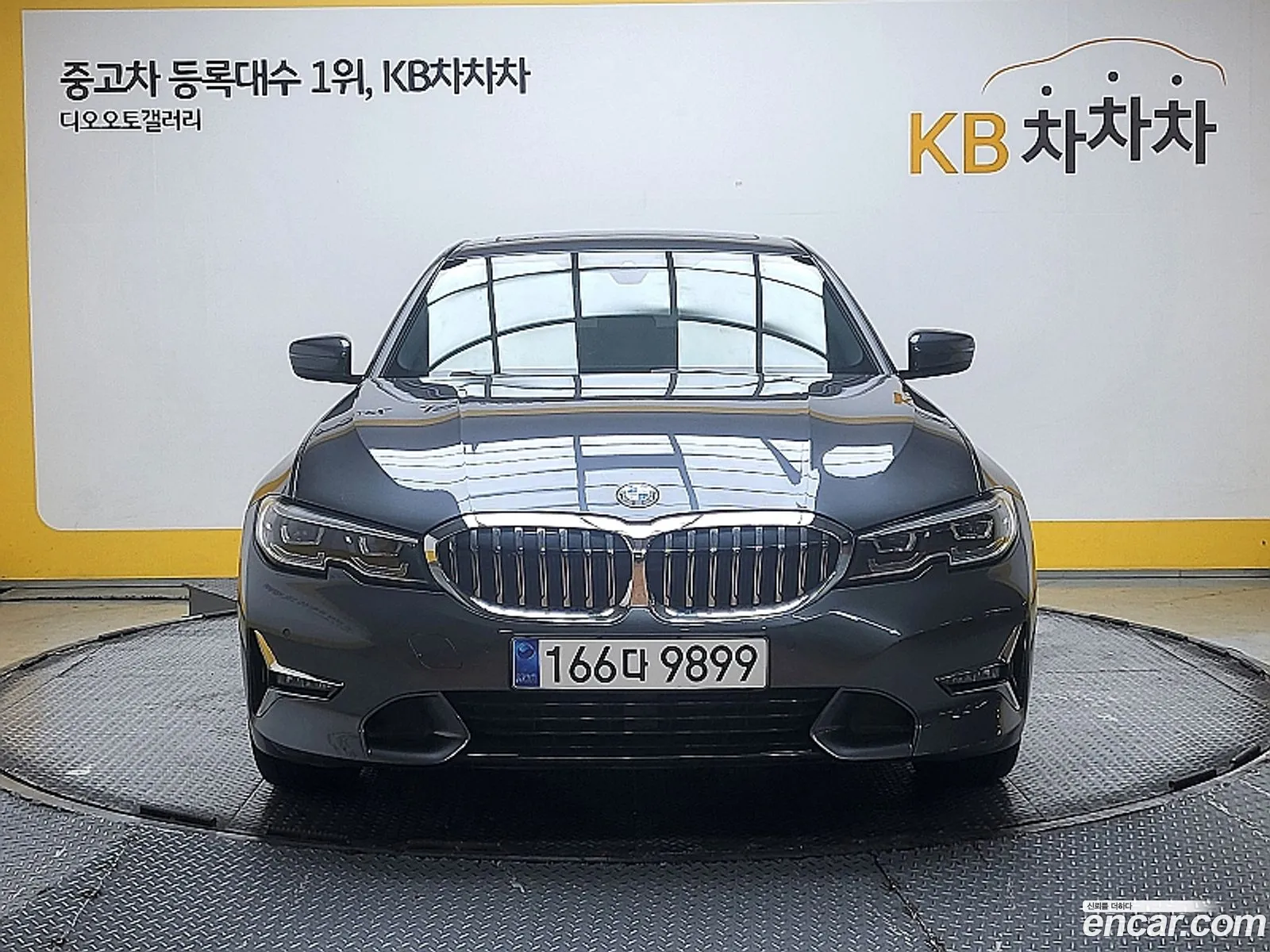 BMW 3 Series 2020 — 12