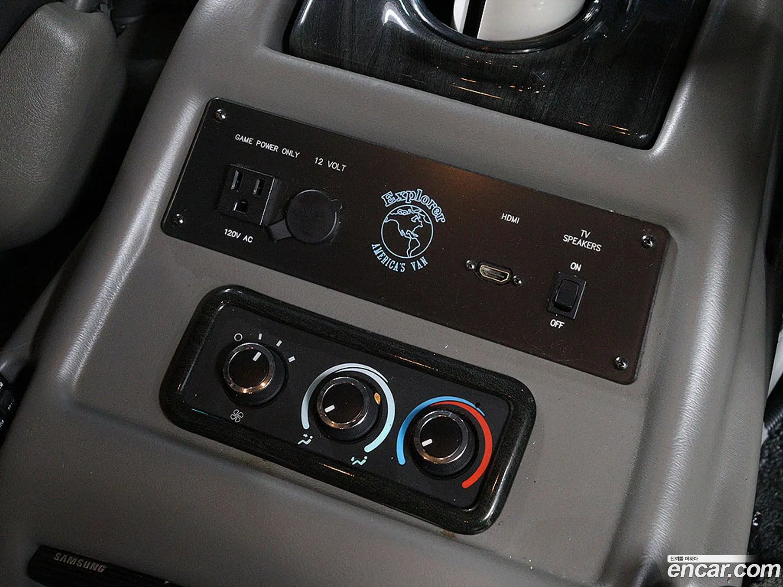 Chevrolet Express Van 2017 — 4
