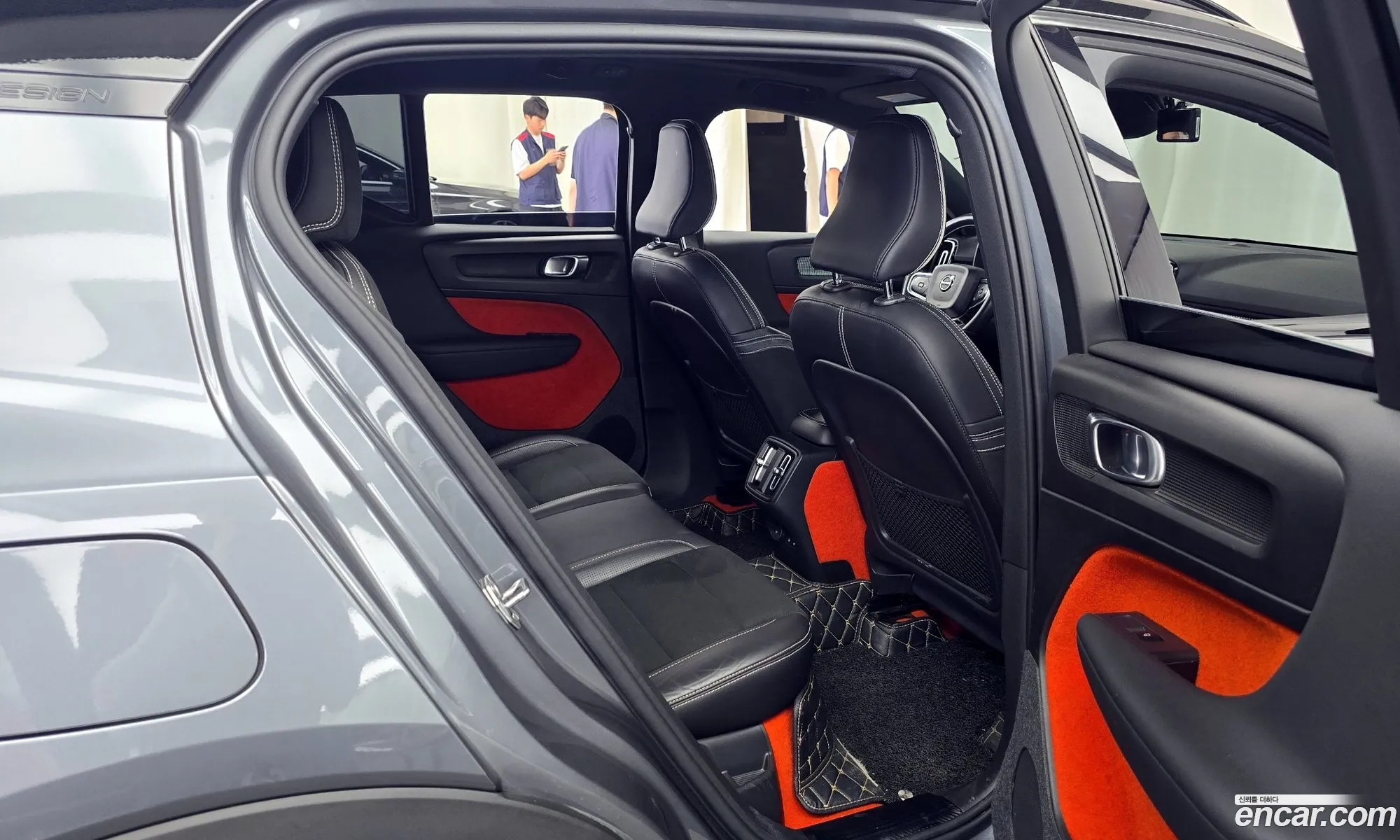 Volvo XC40 2019 YV1XZACACK2149553 — 4