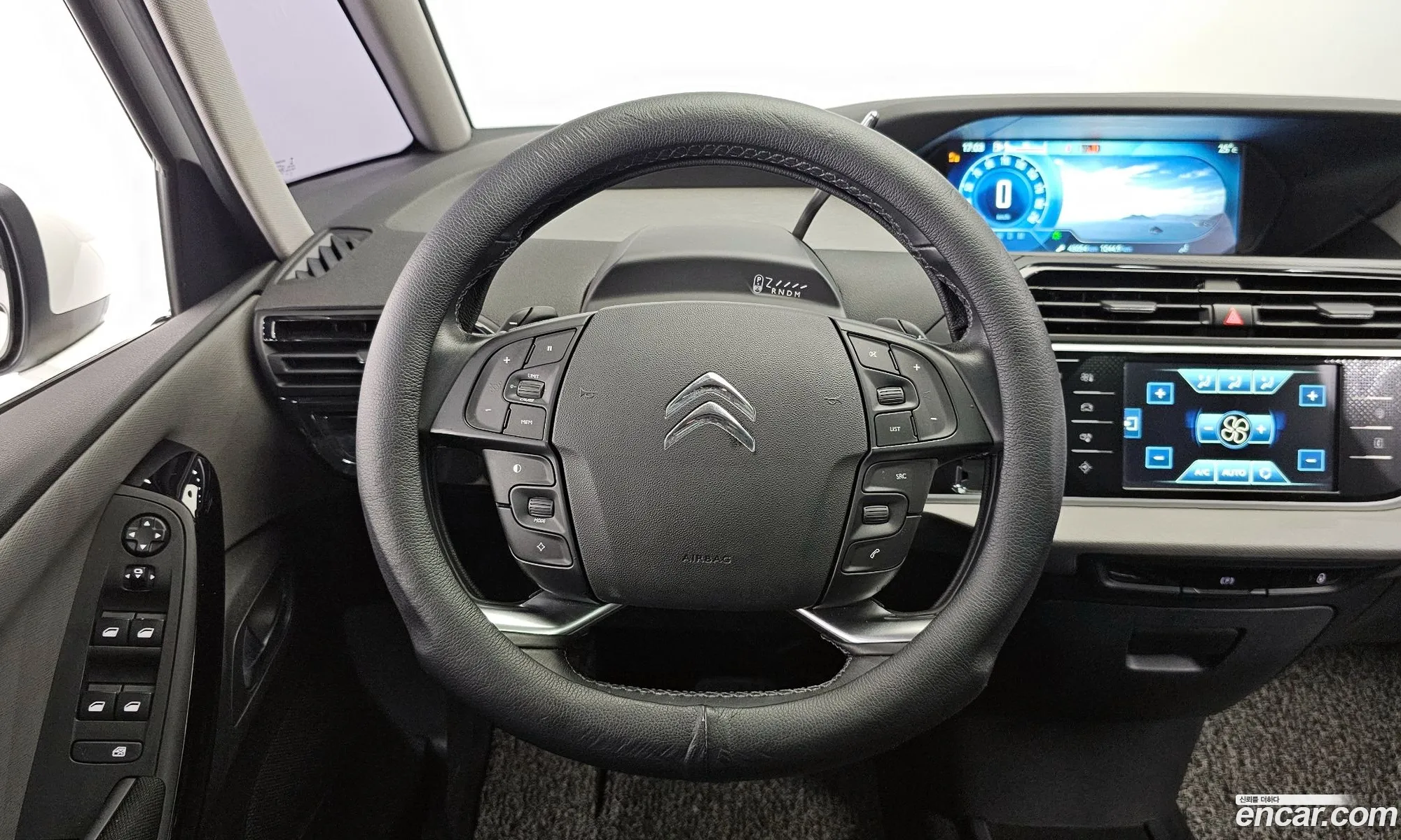 Citroen/DS C4 Picasso 2017 VF73DBHZTHJ516514 — 7