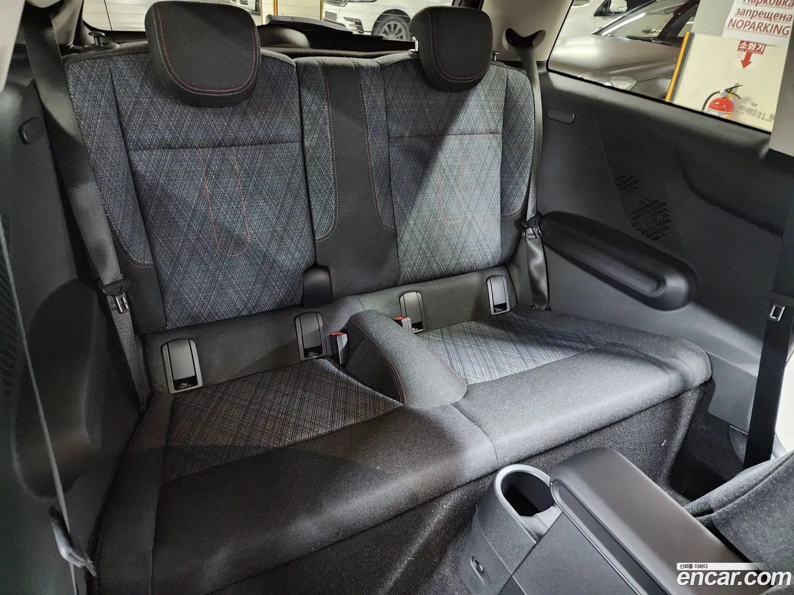 Mini Cooper C 2024 — 14