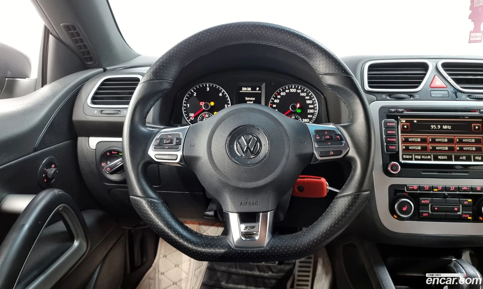 Volkswagen Scirocco 2012 WVWZZZ13ZCV031393 — 10
