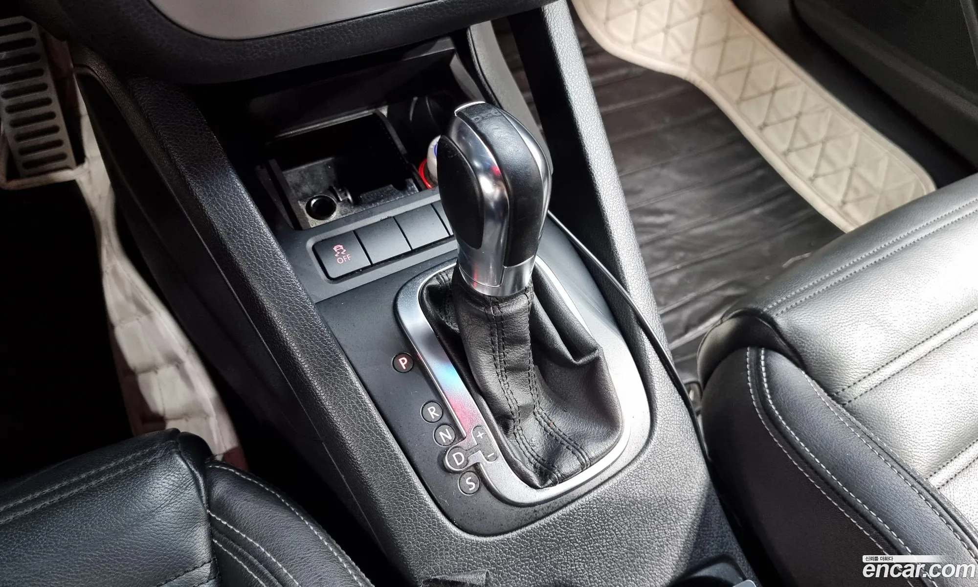 Volkswagen Scirocco 2012 WVWZZZ13ZCV031393 — 19