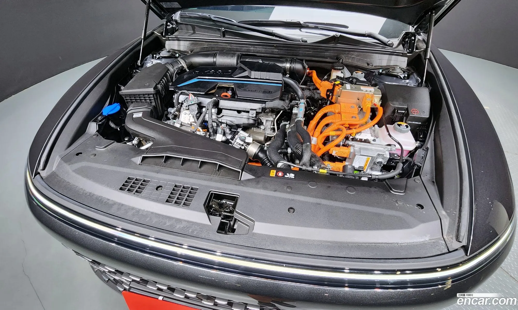Hyundai Grandeur Hybrid 2024 — 20
