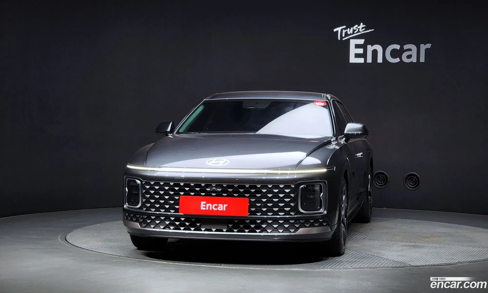 Hyundai Grandeur Hybrid 2024 — 5