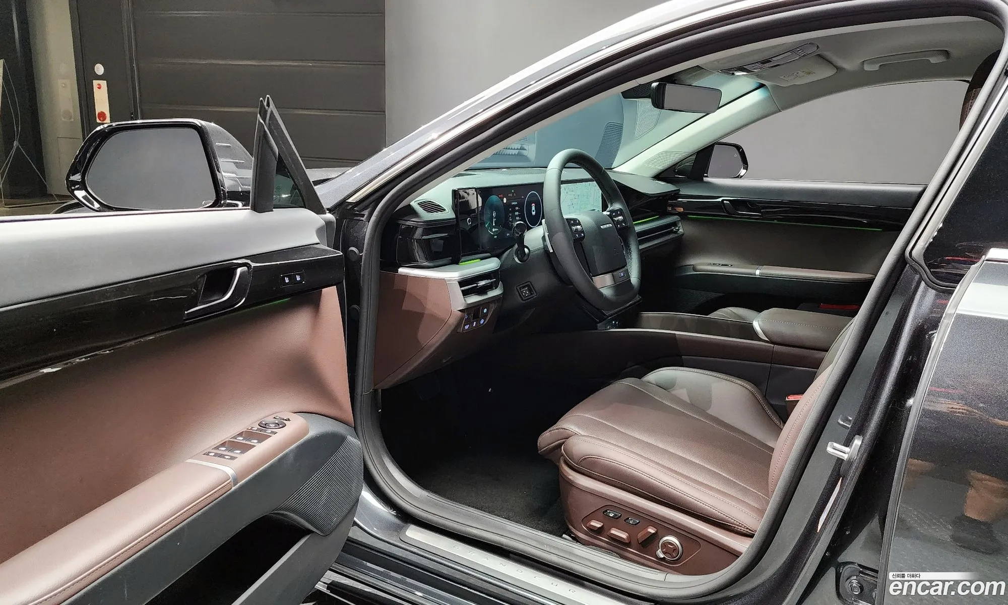 Hyundai Grandeur Hybrid 2024 — 18