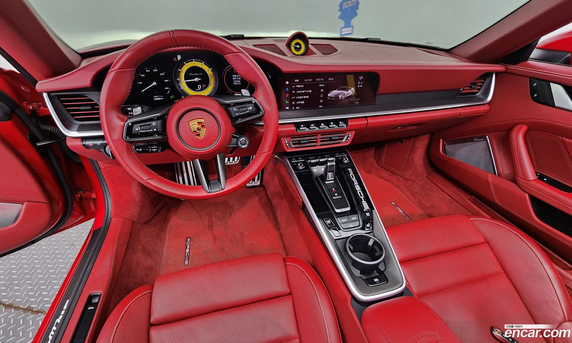 Porsche 911 2022 — 15