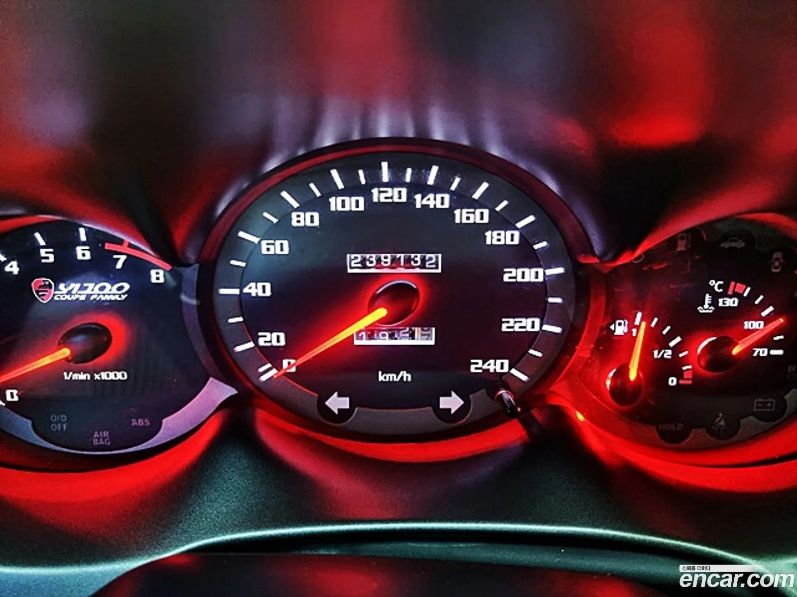 Hyundai Tiburon 2001 — 9
