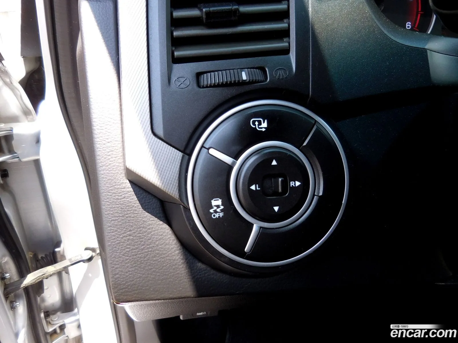 KG Mobility (SsangYong) Korando Sports 2012 — 12