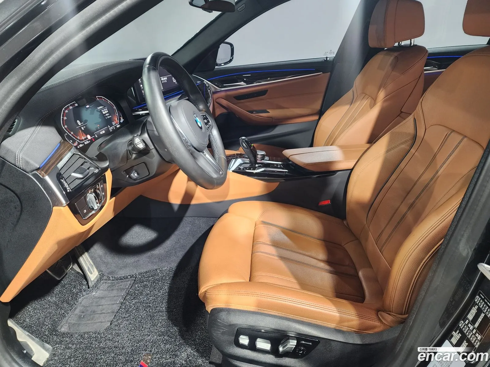 BMW 5 Series 2020 — 17