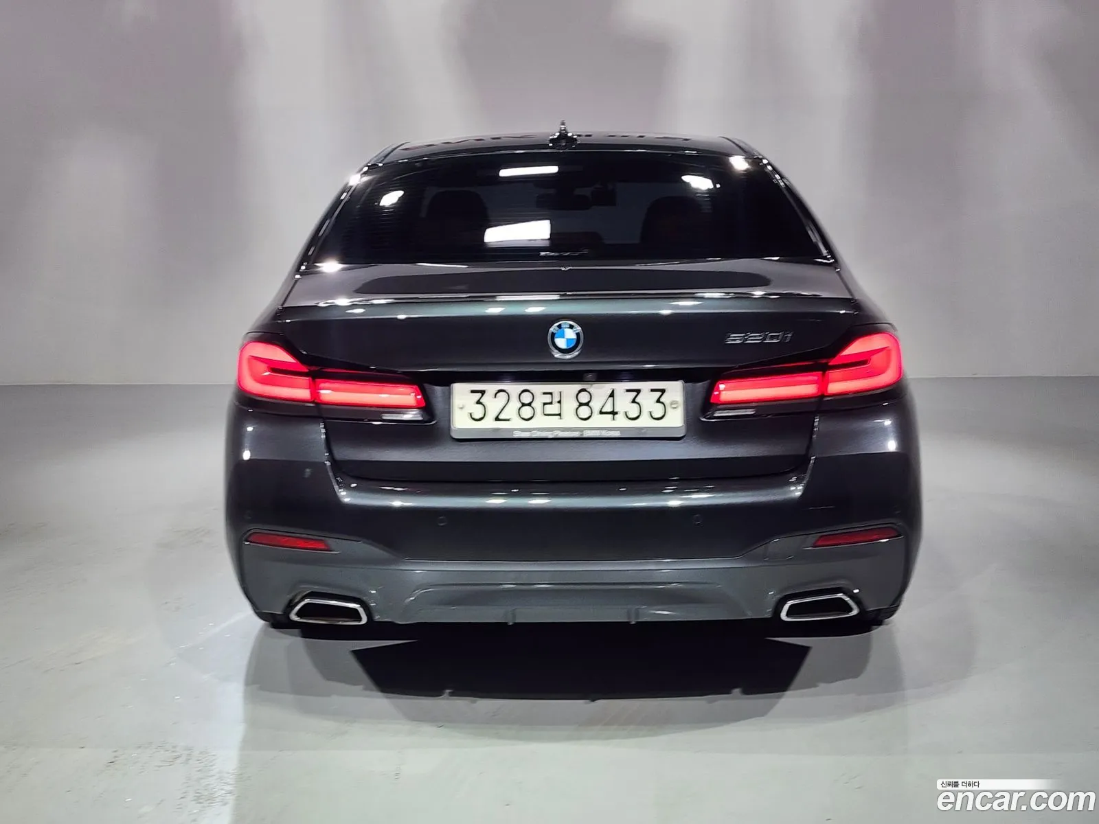 BMW 5 Series 2020 — 10