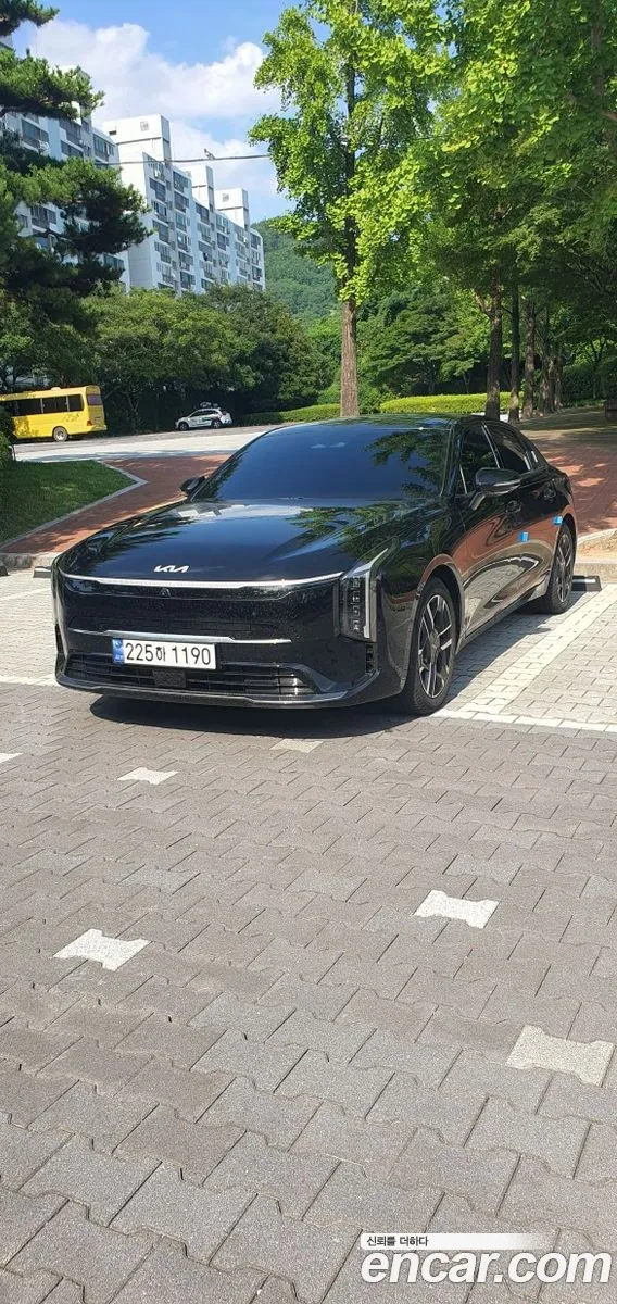 Kia K8 2025 — 17