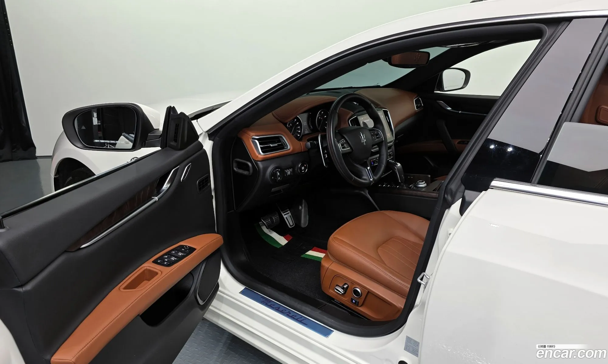 Maserati Ghibli 2022 — 8