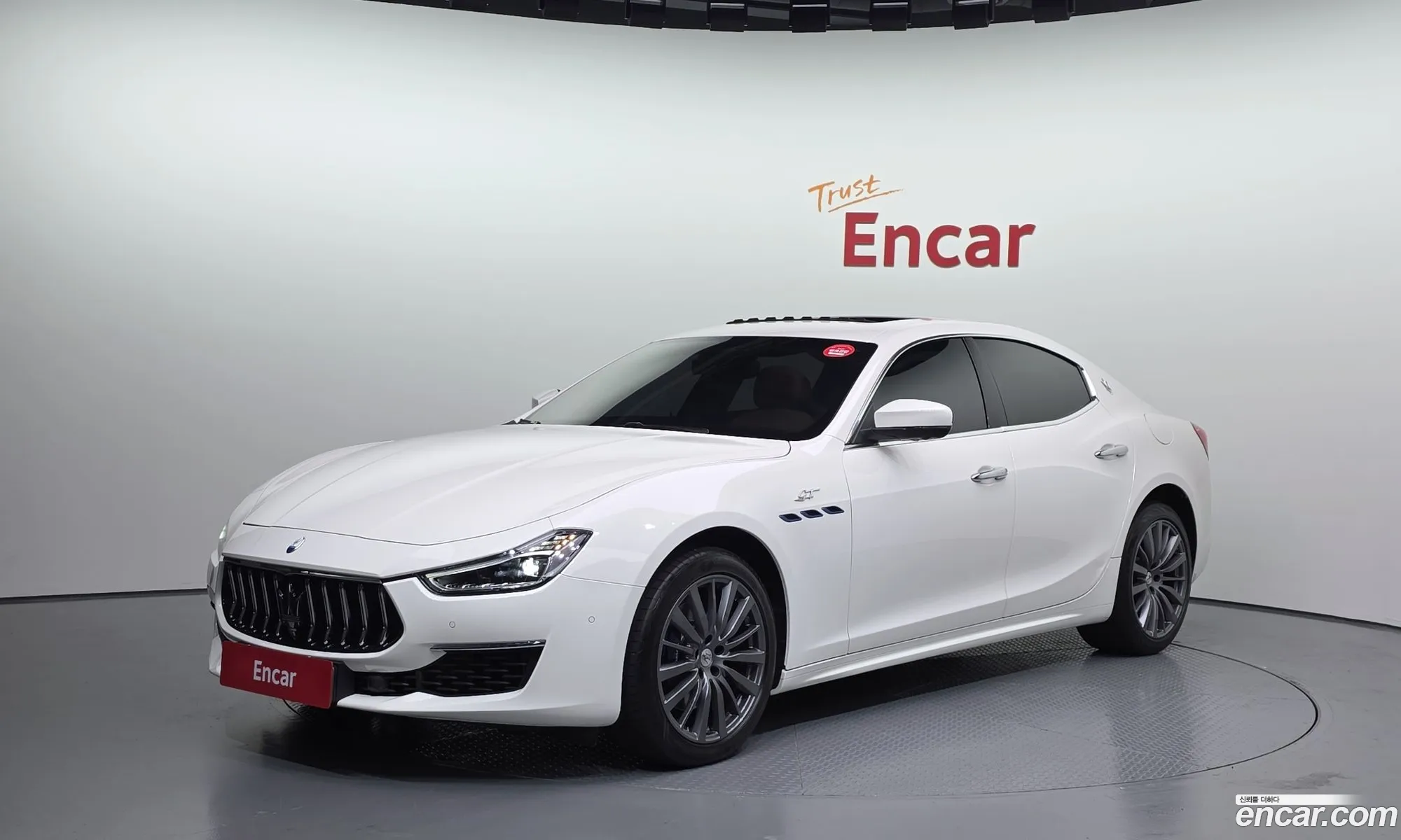 Maserati Ghibli 2022 — 5