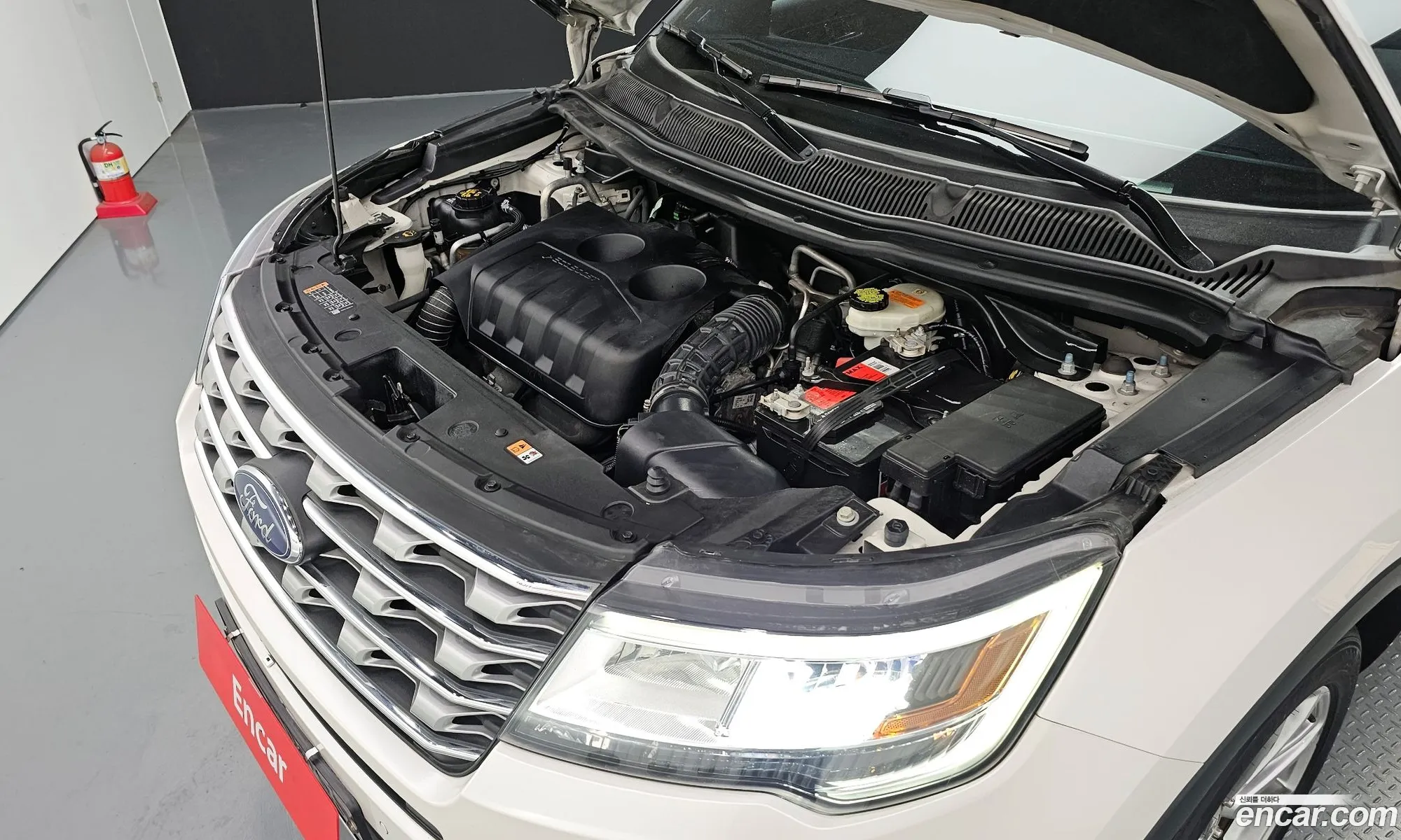 Ford Explorer 2016 1FM5K8FH0HGA82967 — 5