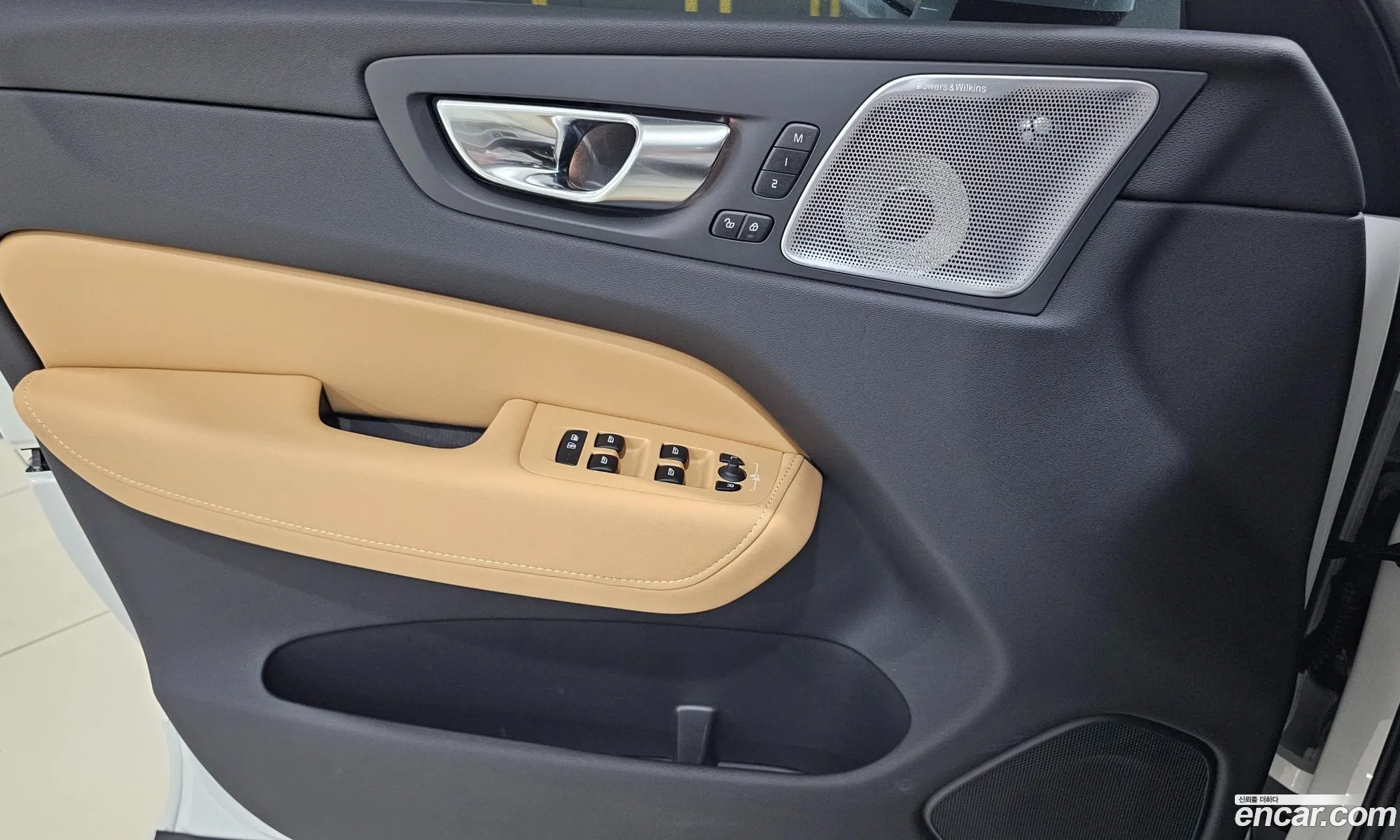 Volvo XC60 2024 — 8