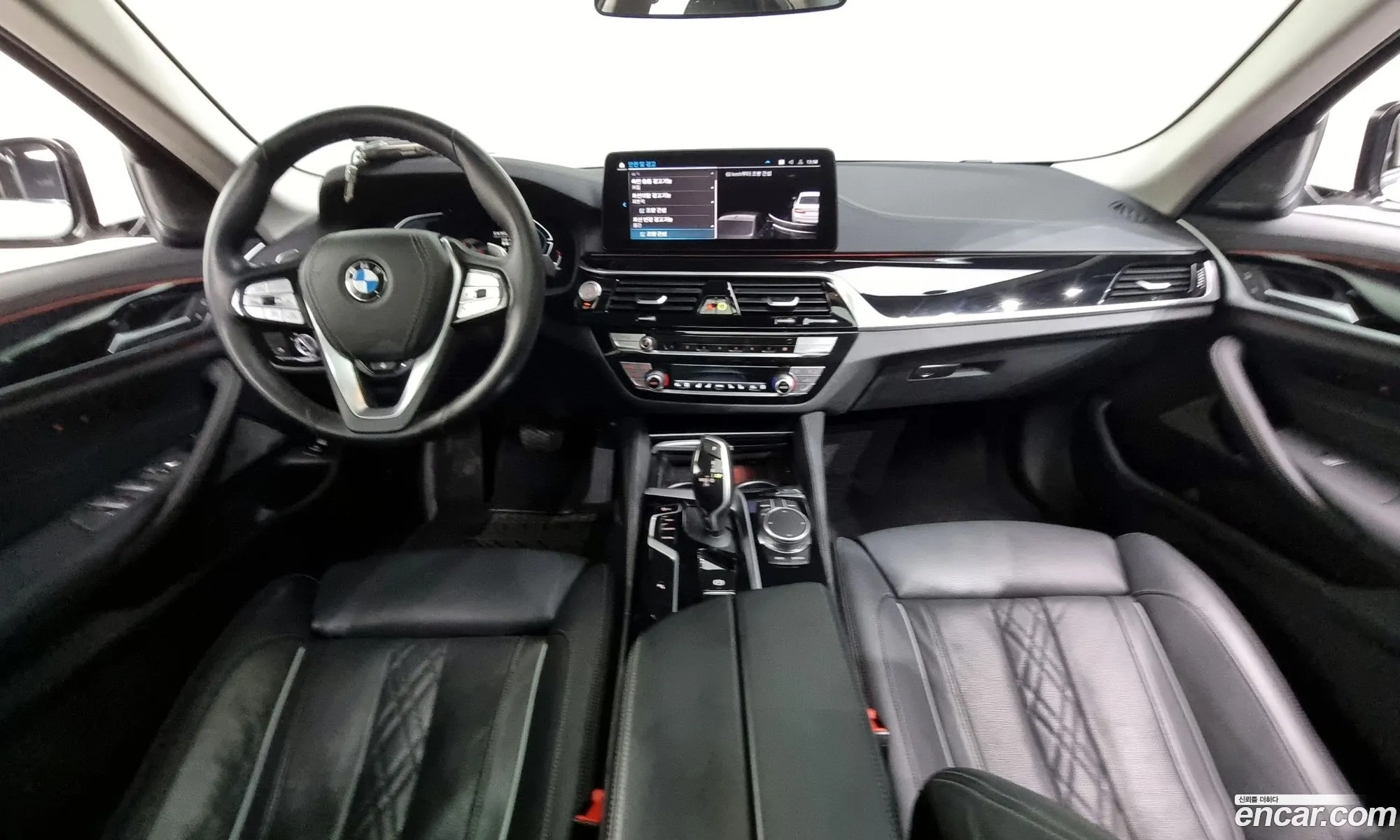 BMW 5 Series 2020 WBA31BJ09MCF61015 — 17