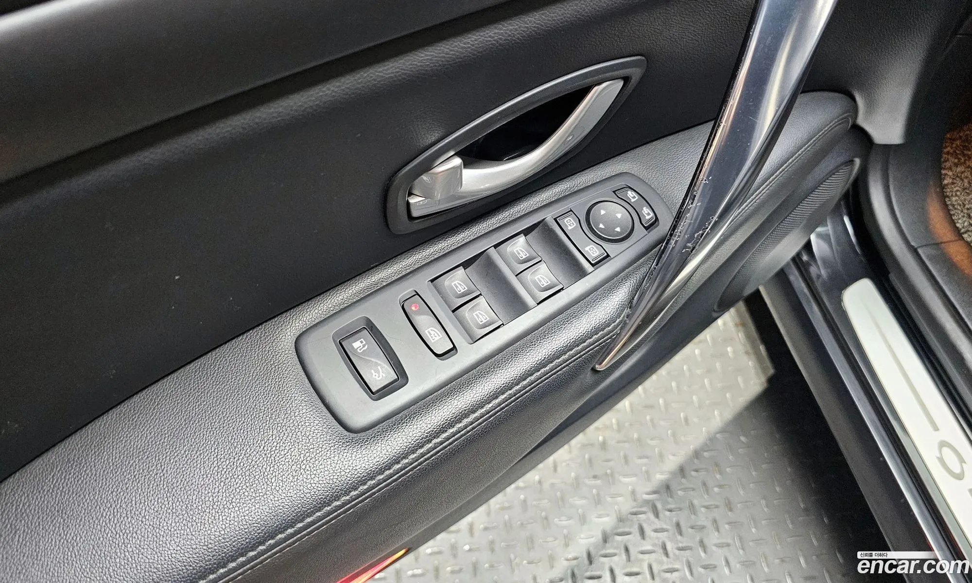 Renault Korea (Samsung) SM7 Nova 2015 — 4