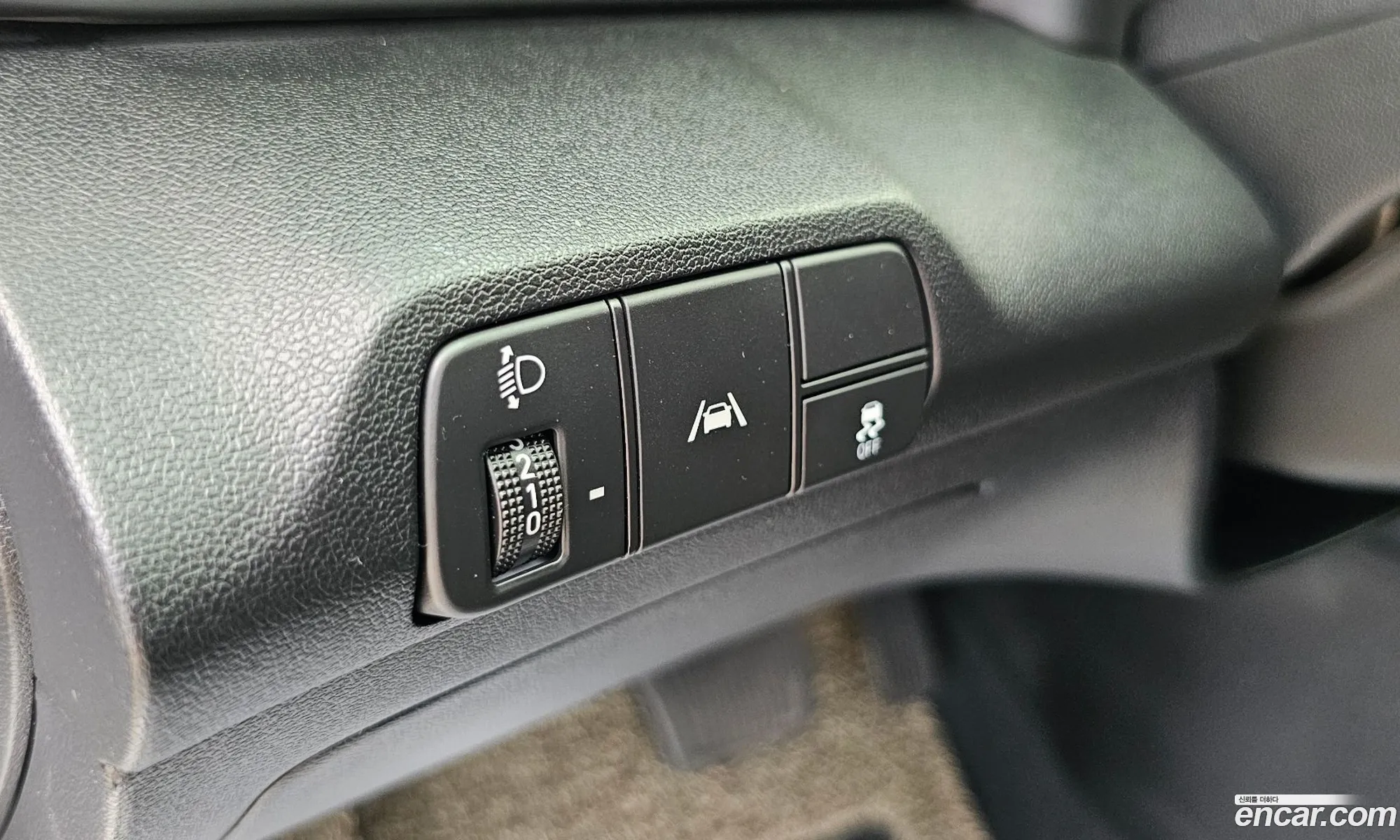 Hyundai Elantra 2021 — 2
