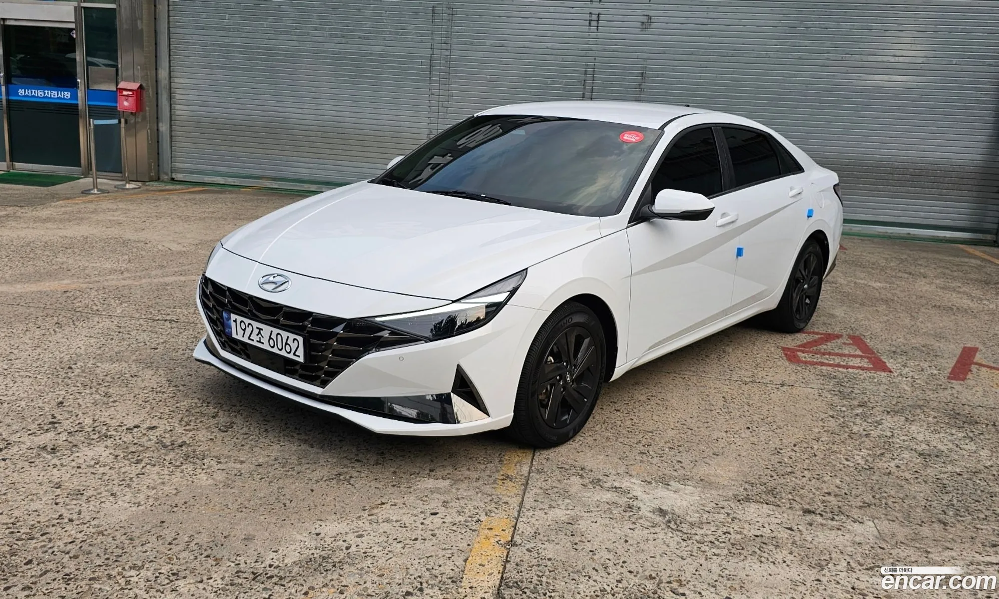 Hyundai Elantra 2021 — 20