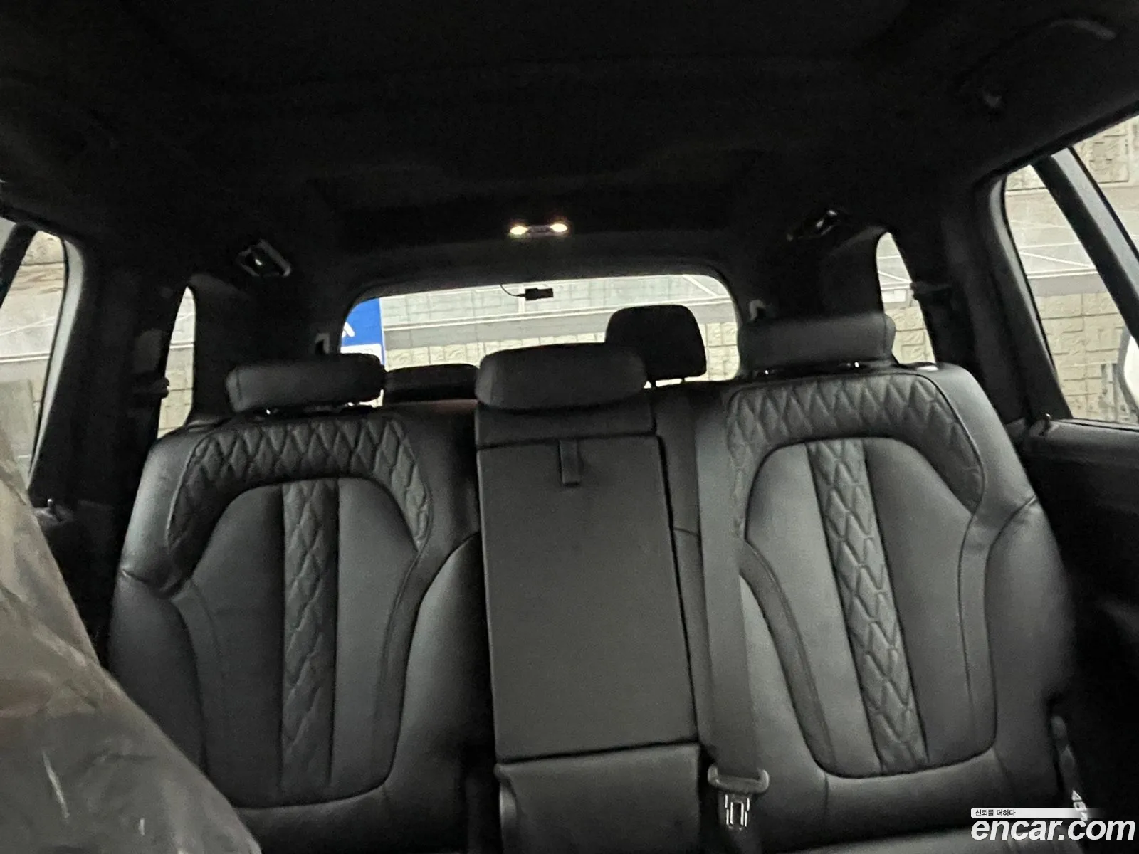 BMW X7 2025 — 9