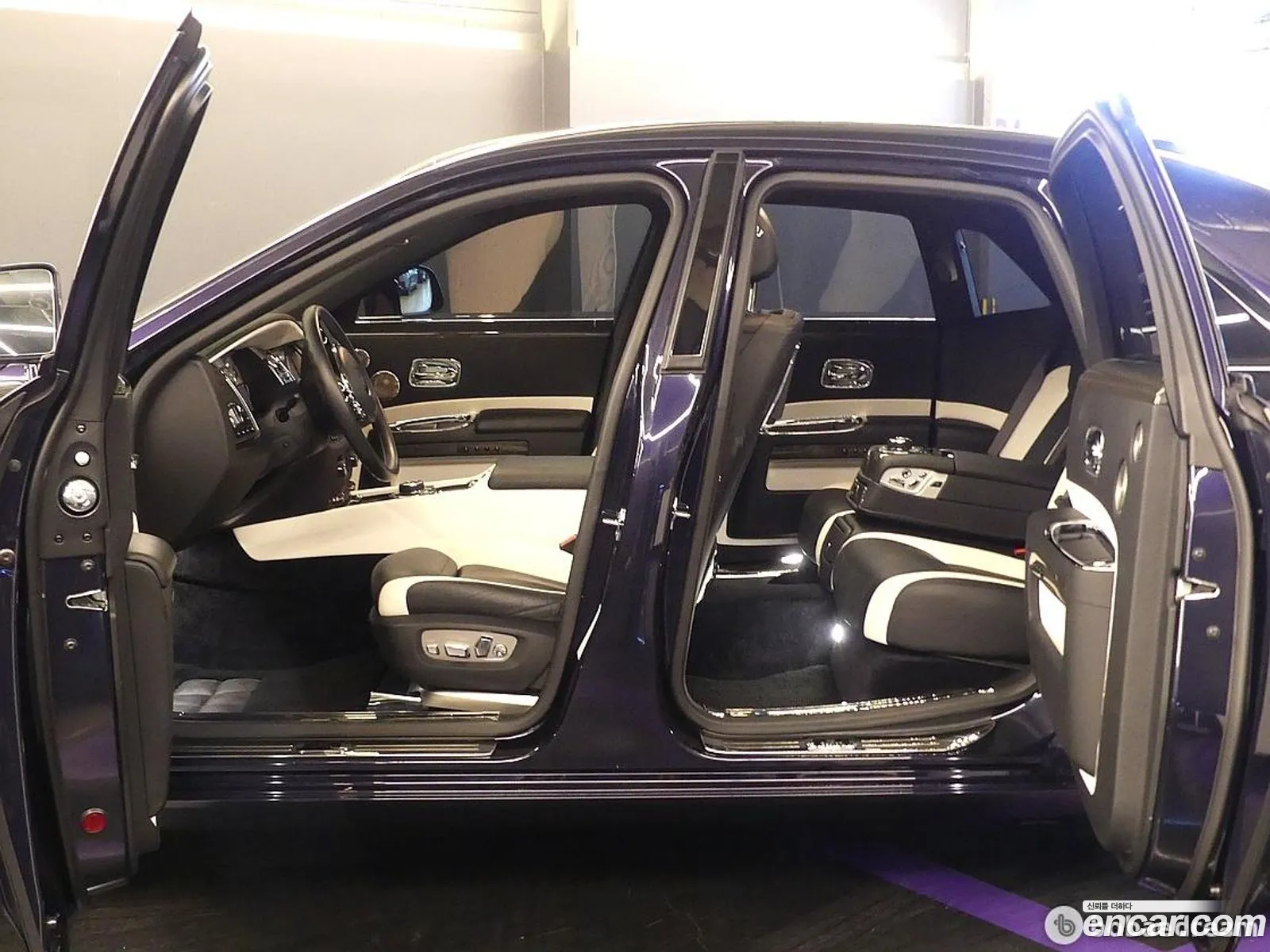 Rolls-Royce Ghost 2018 — 8