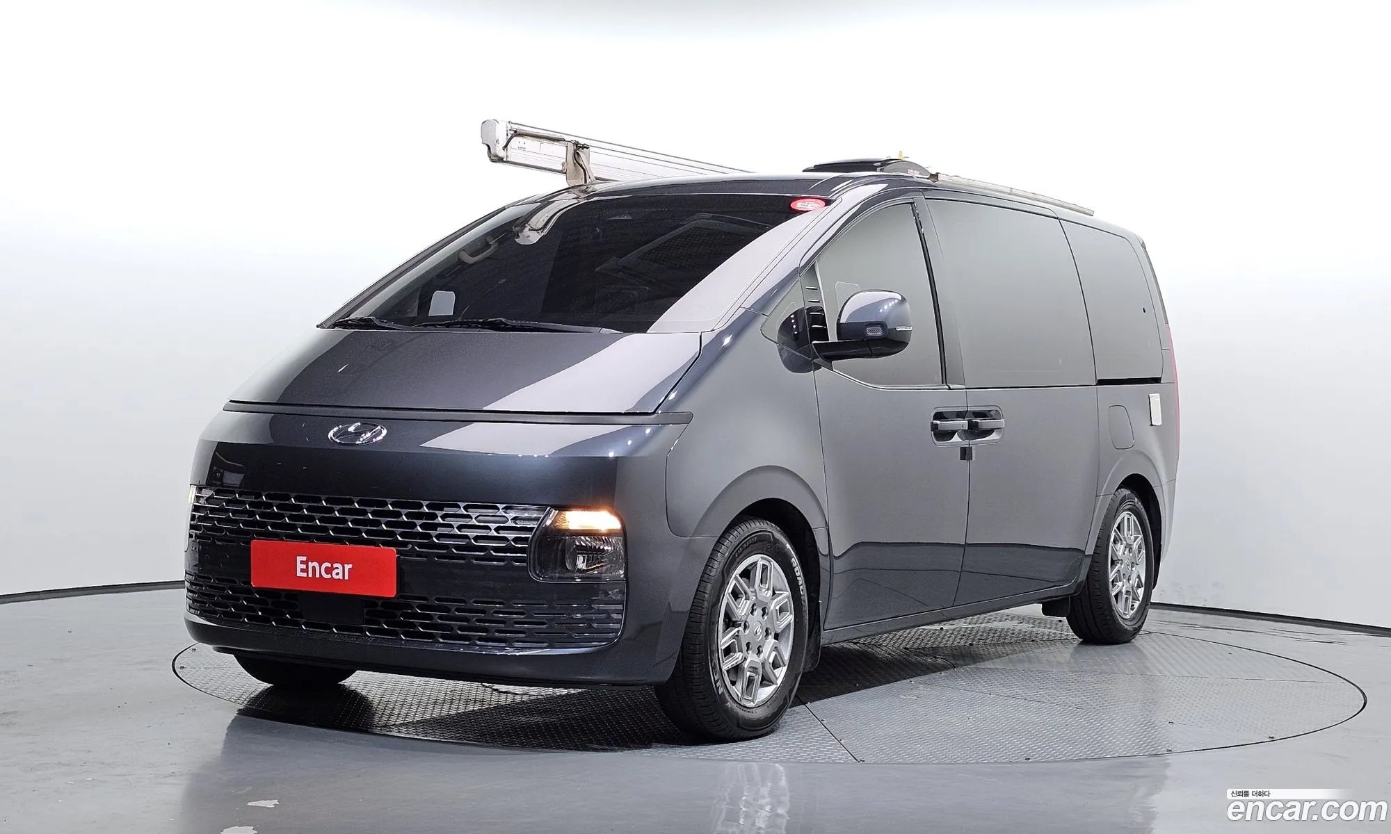 Hyundai Staria 2021 — 4