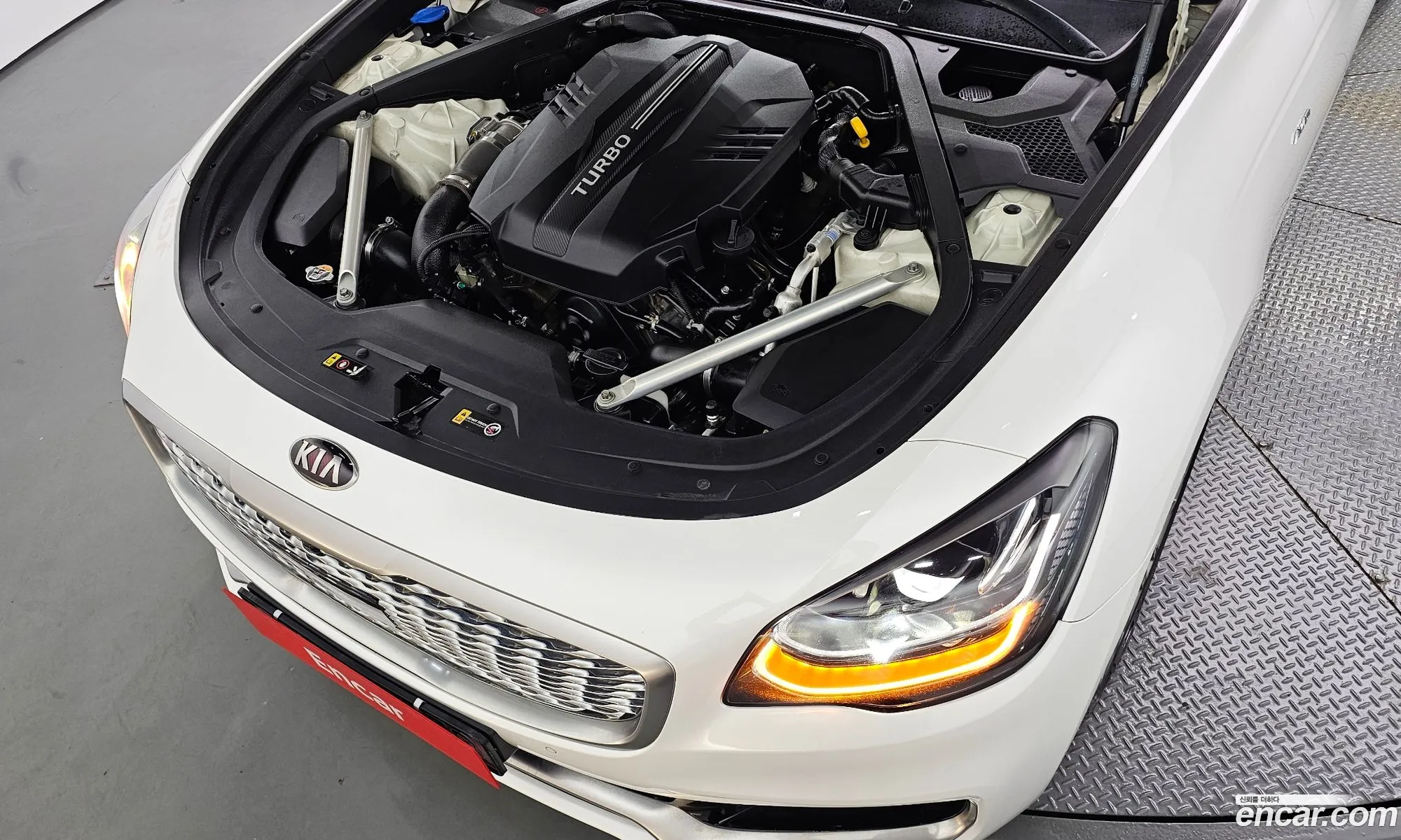 Kia The K9 2018 — 13