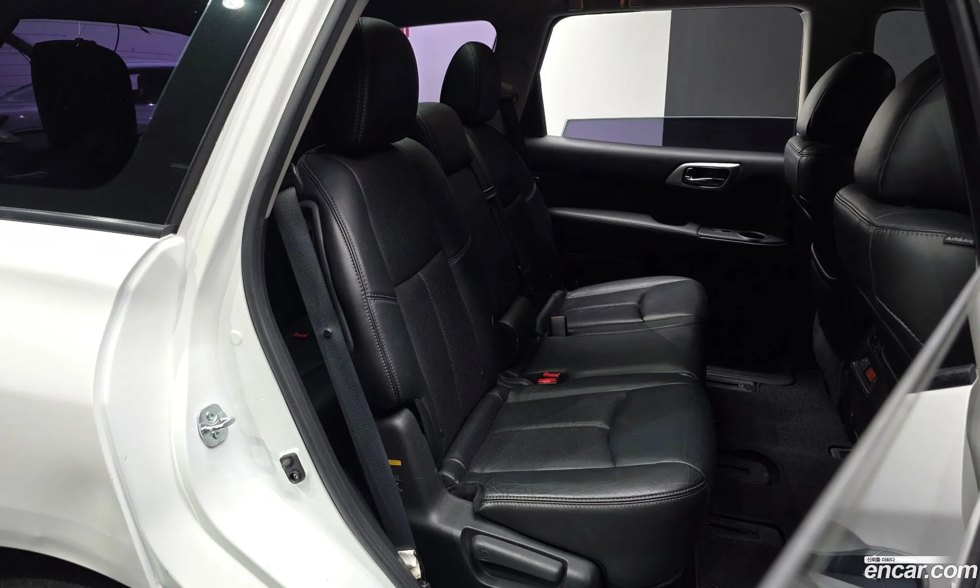 Nissan Pathfinder 2014 — 16
