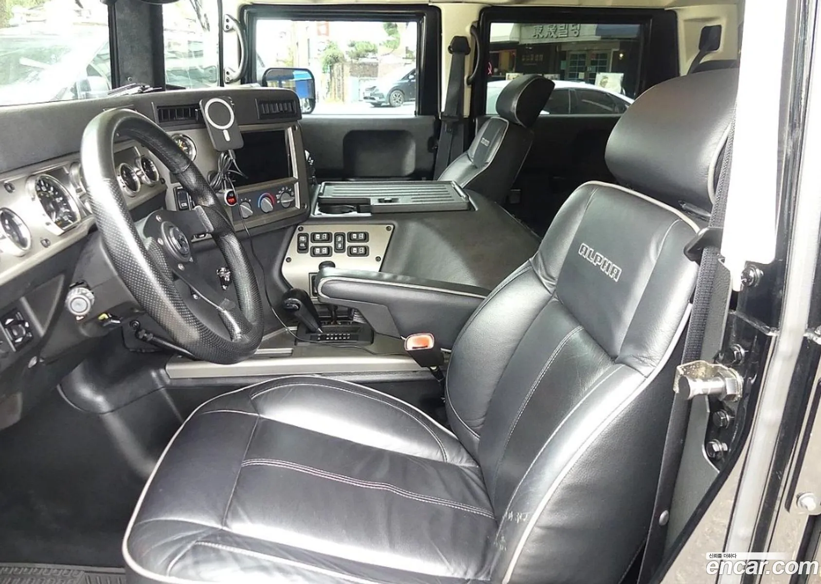 Hummer H1 2006 — 12