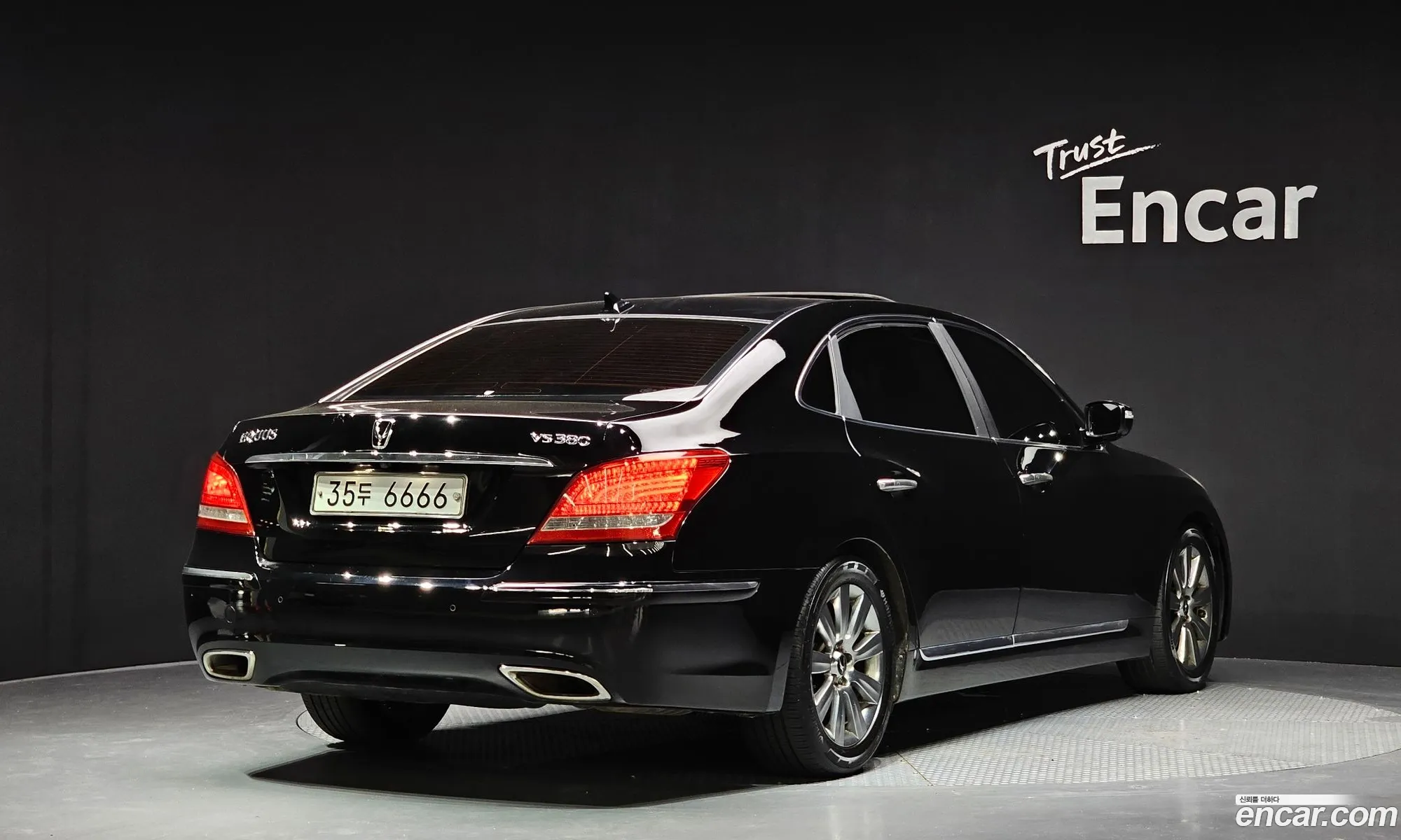 Hyundai Equus 2009 — 7