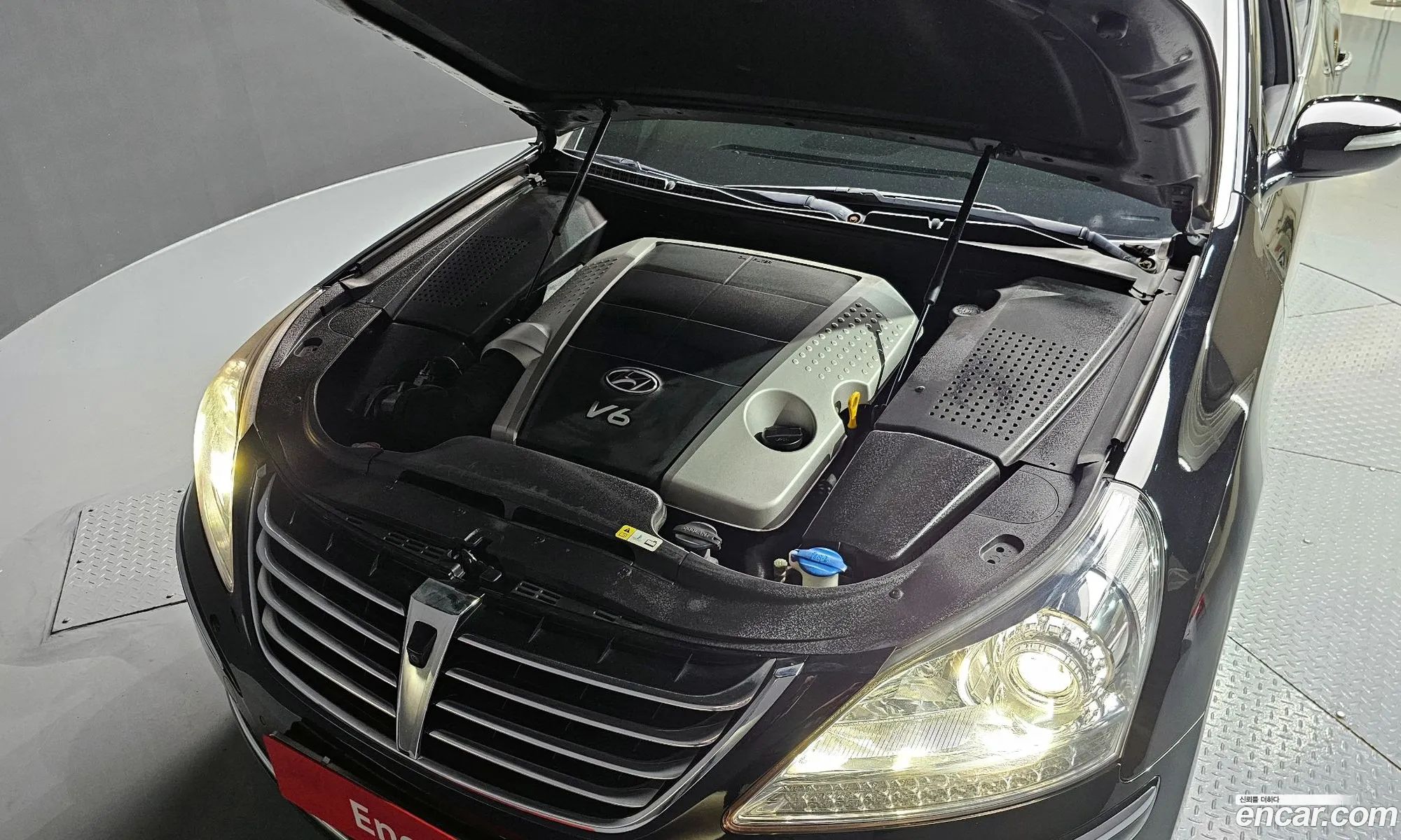 Hyundai Equus 2009 — 2
